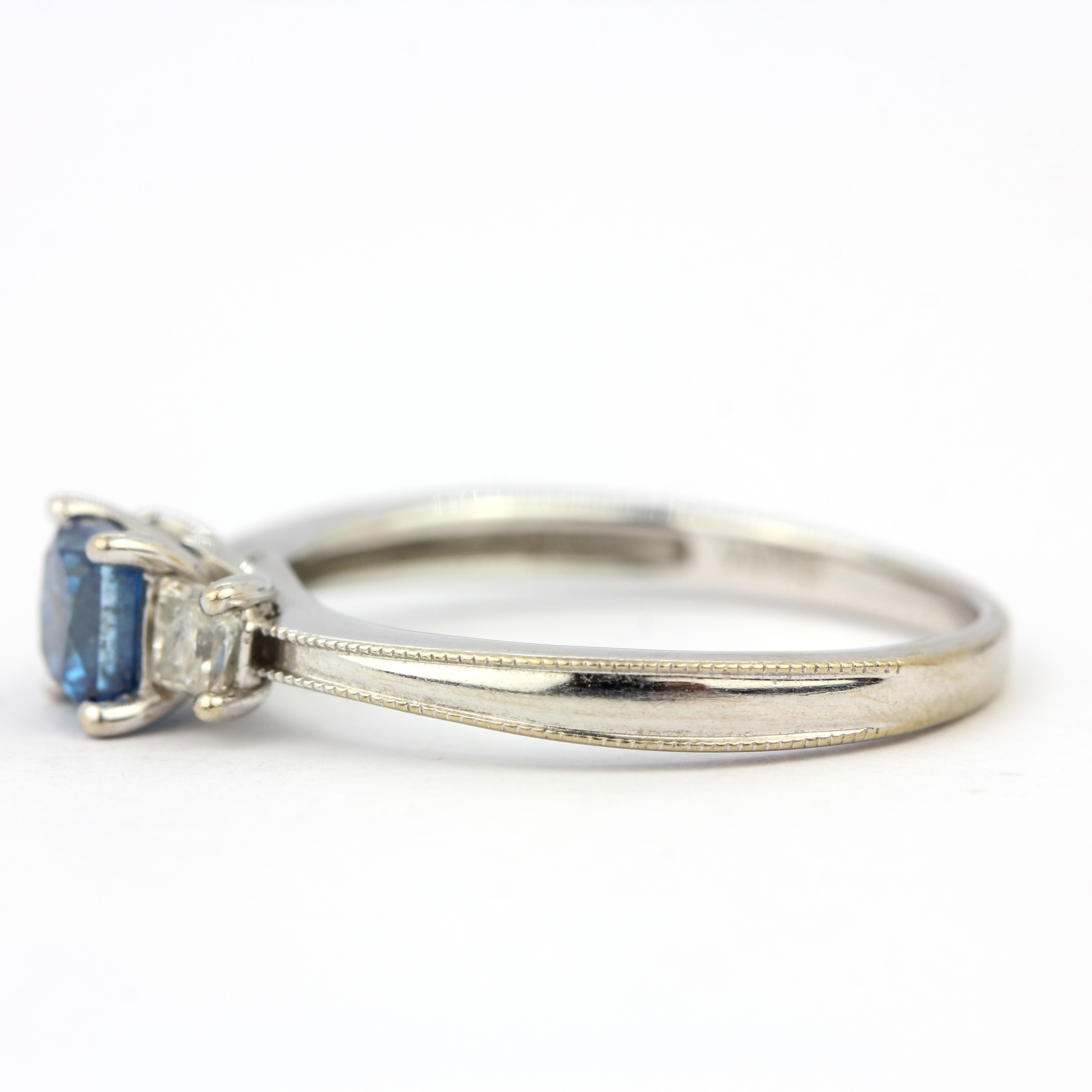 A 14ct white gold ring set with a princess cut fancy blue diamond and princess cut diamond set - Image 4 of 4