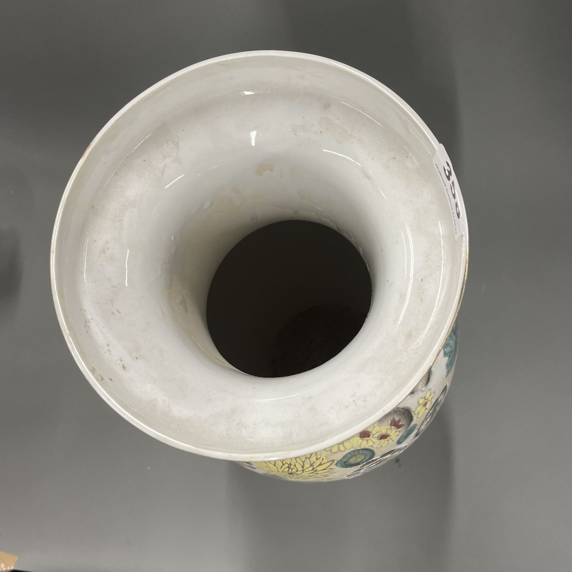 A large Chinese porcelain vase, H. 62cm. - Image 4 of 4