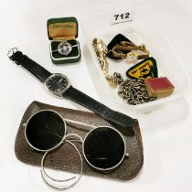 A gent's vintage Bulova wrist watch, a silver albert chain and other items.