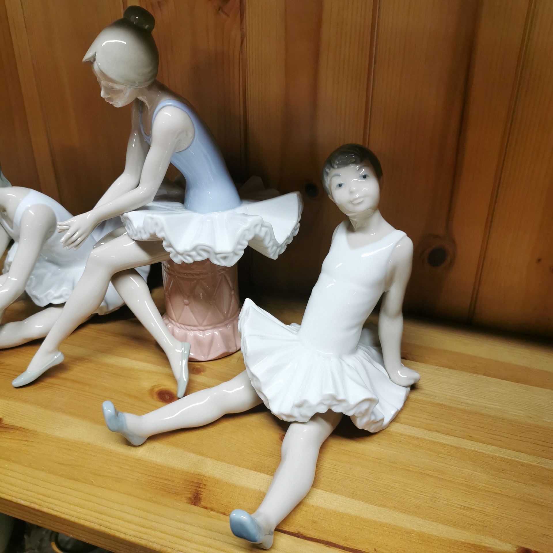 Three Nao ballet dancer figures, tallest H. 22cm. - Image 2 of 4