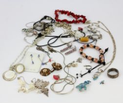 A quantity of silver and other good costume jewellery.