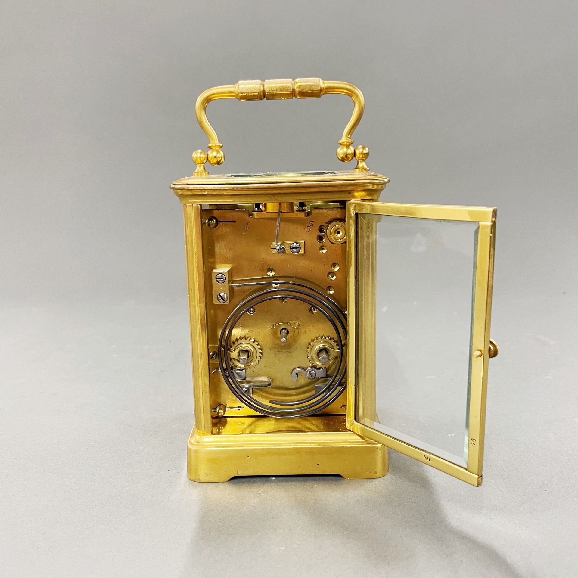 A gilt brass chiming carriage clock, understood to be in working order, H. 16cm. - Image 2 of 3