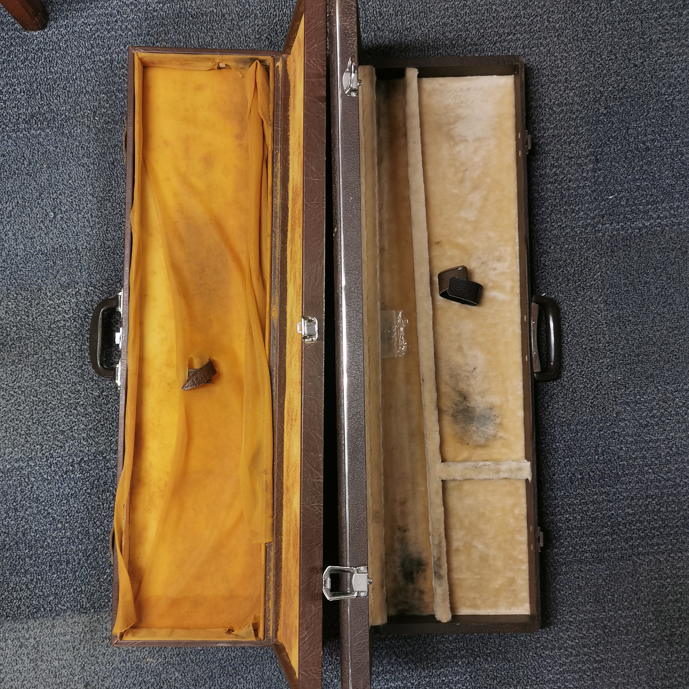 A group of two useful cases, 86 x 24 x 8cm. - Image 3 of 3