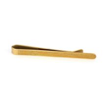 A hallmarked 9ct yellow gold tie clip, L. 5cm.