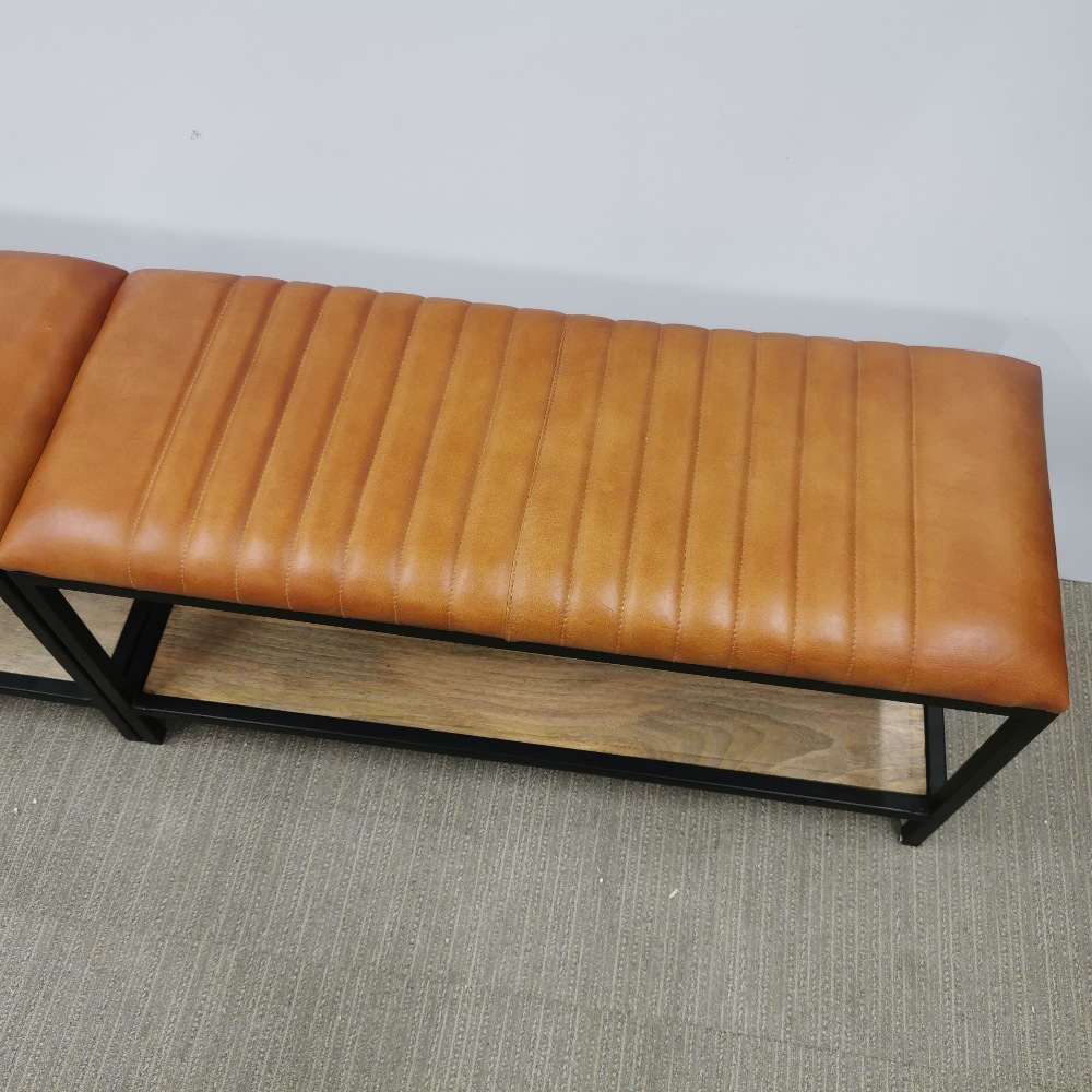 A pair of brown leather and metal hall benches with wooden shelf underneath, 90 x 45 x 35cm. - Image 4 of 5