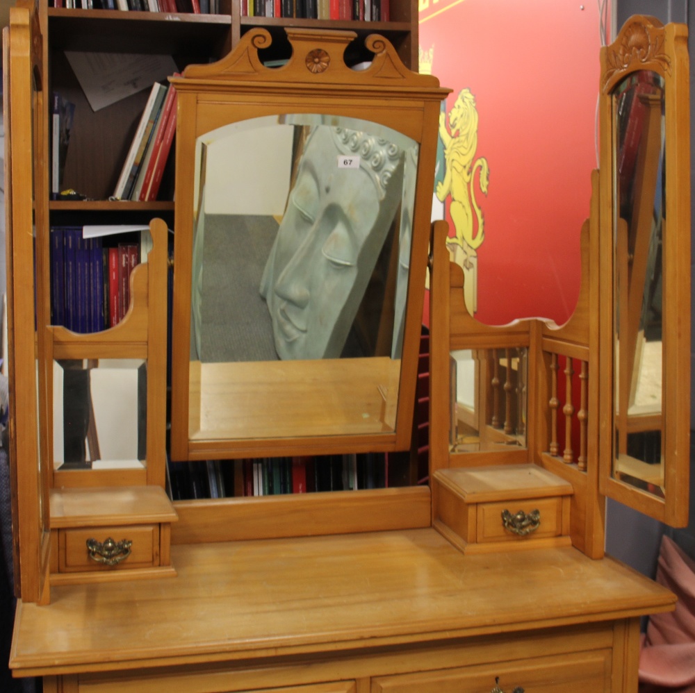 An elegant Edwardian satinwood dressing table, W. 99cm, H. 177cm. - Image 2 of 4