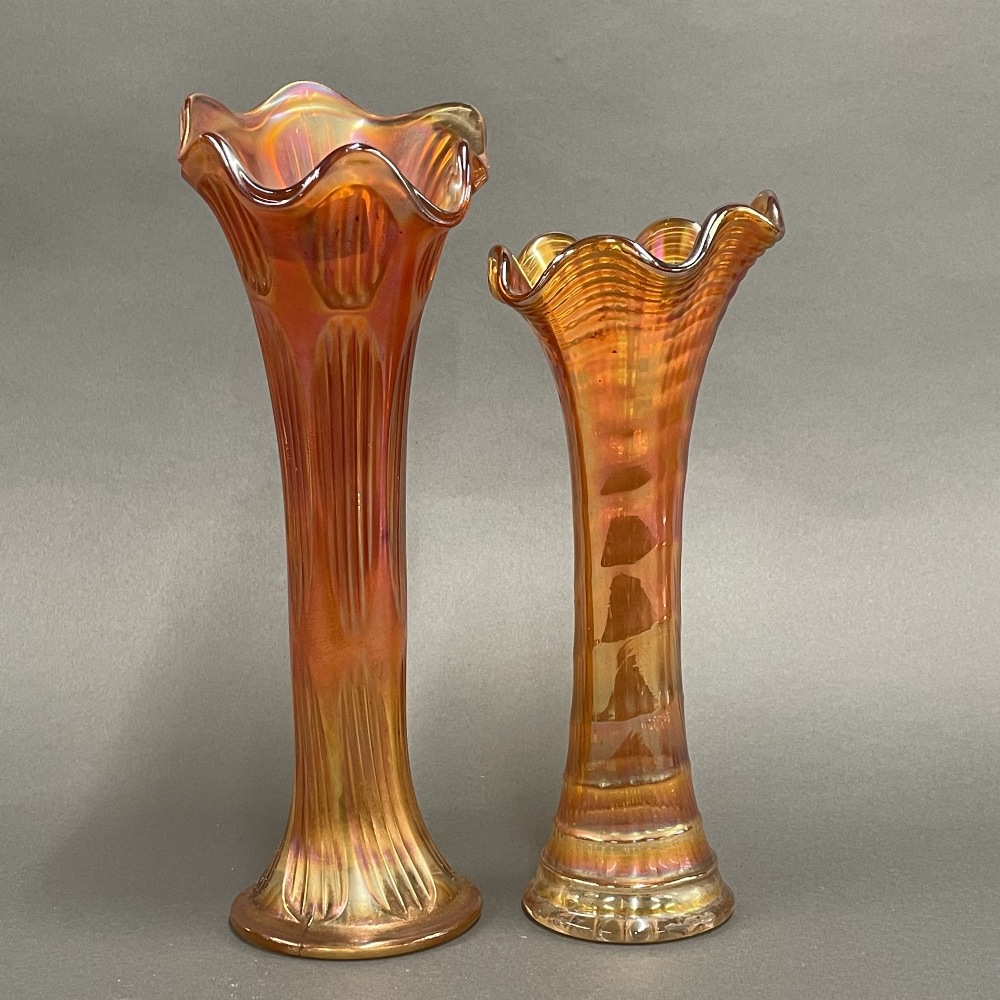 A group of carnival glass items. - Image 6 of 7