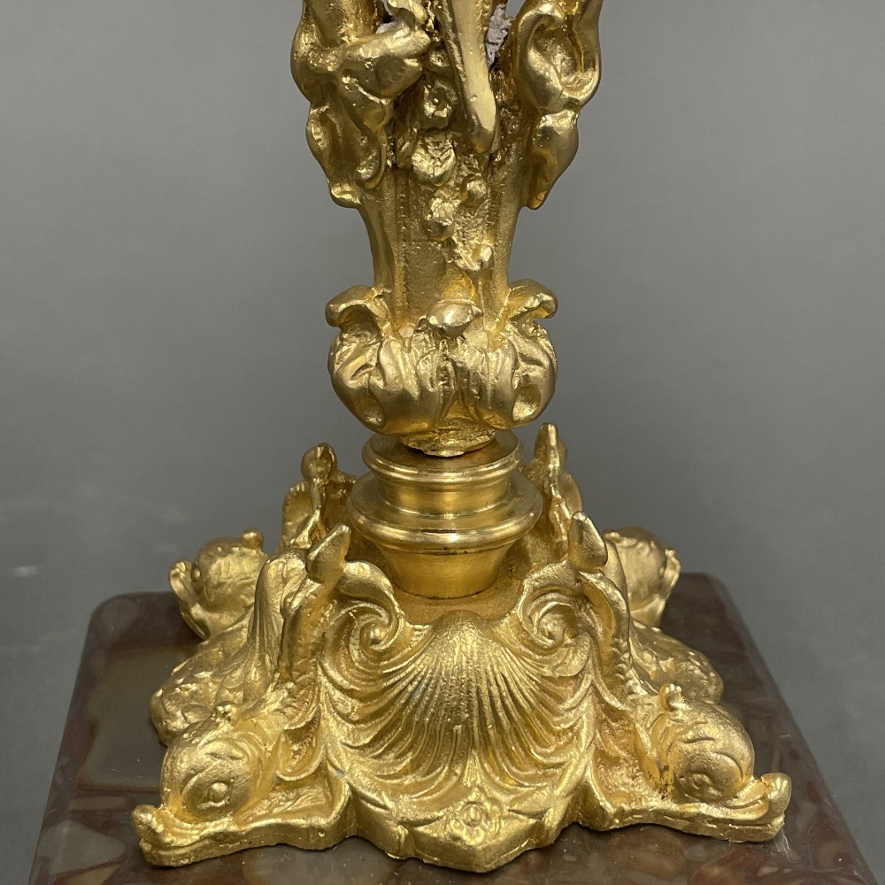 A pair of gilt bronze and marble cherub candelabra, H. 27cm. - Image 2 of 4