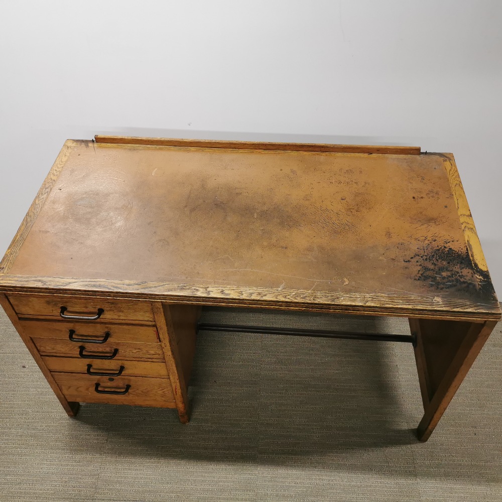 A light oak five drawer writing desk, 120 x 73 x 60cm. - Image 3 of 7