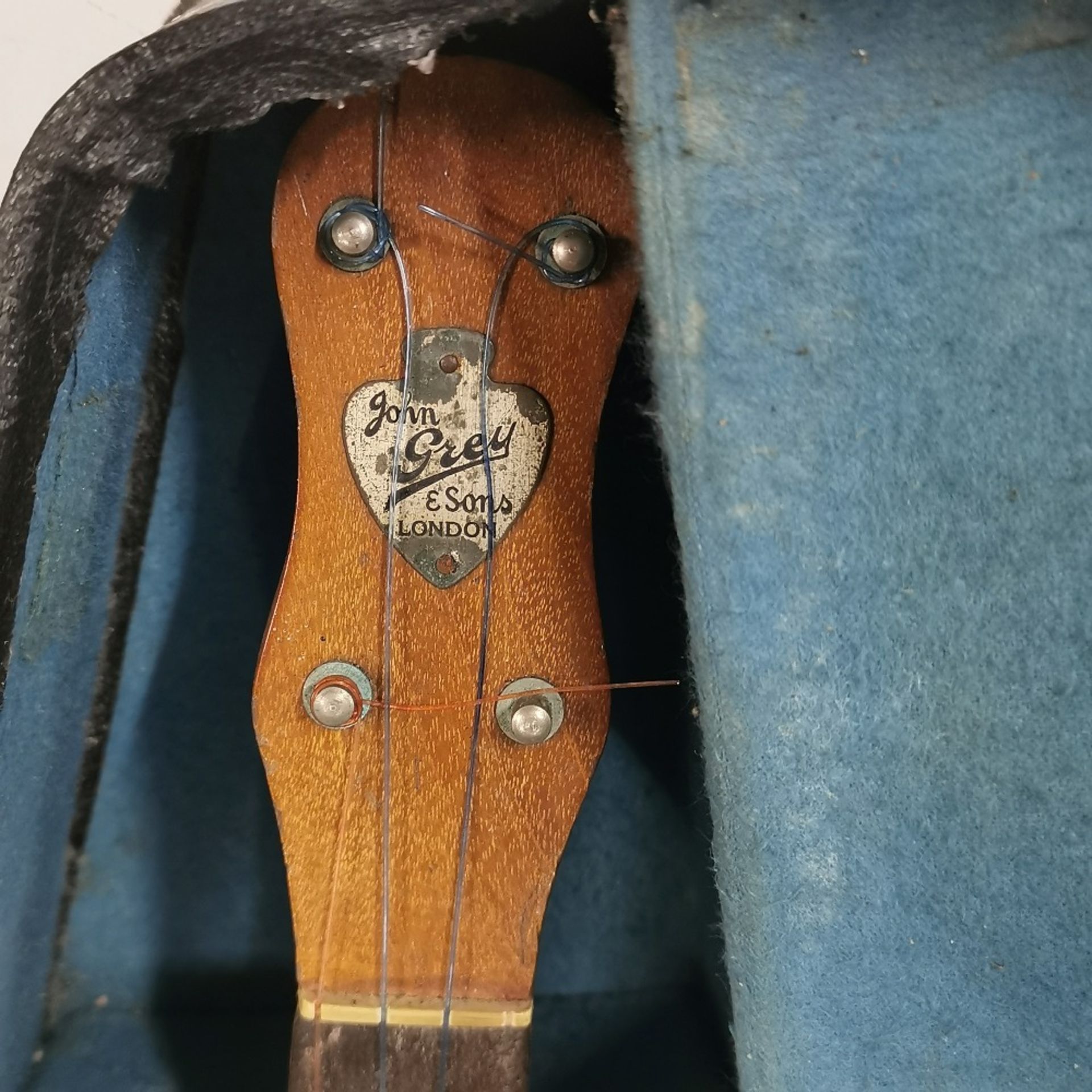 A boxed ukelele and zither. - Image 2 of 3