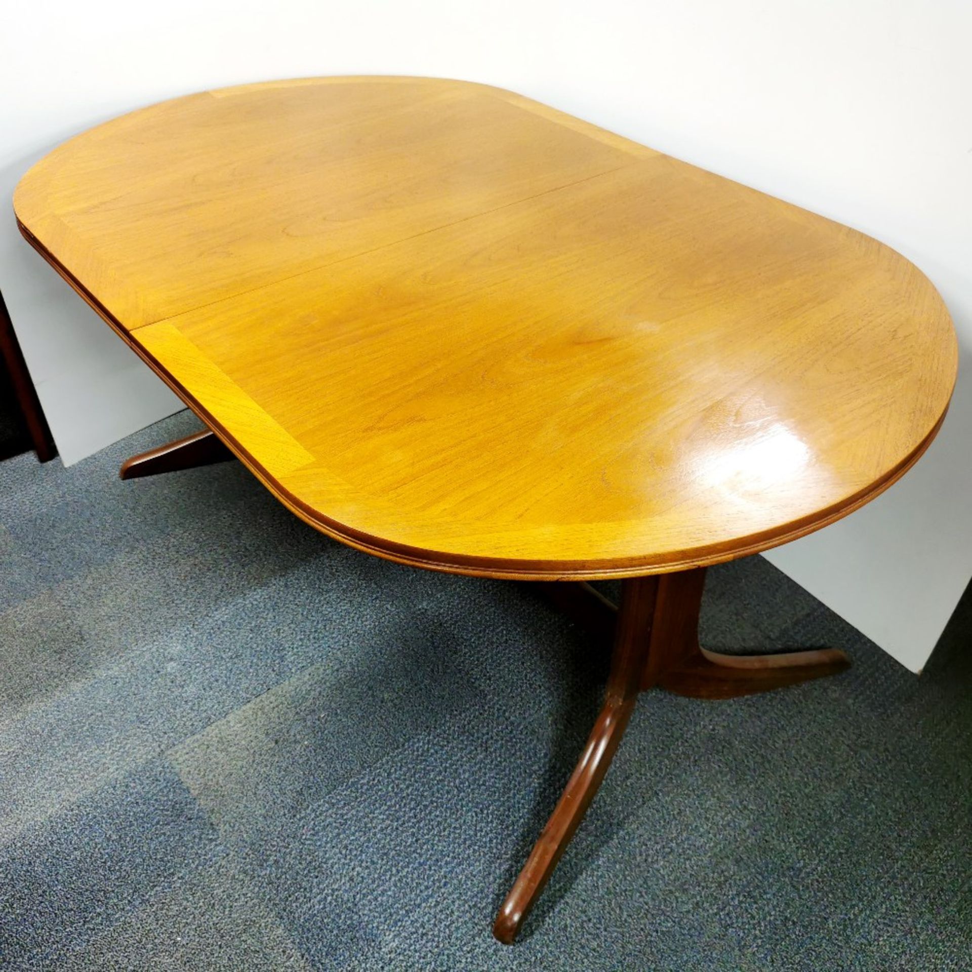 A 1970's Nathan extending teak dining table, H. 73.5cm, W. 104cm. Unextended L. 164cm, extended L. - Image 2 of 8