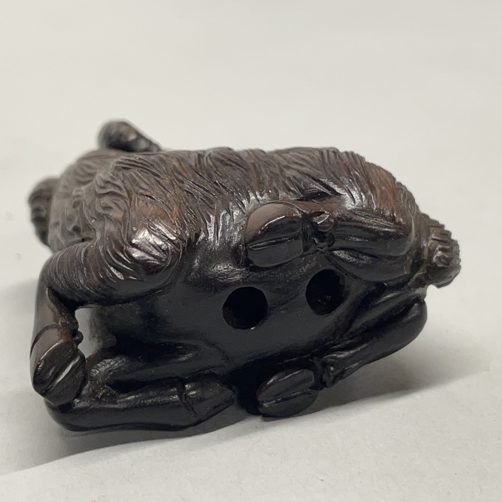 Two Chinese carved wooden netsuke of rams, H. 4.5cm. - Image 3 of 3