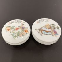 Two Chinese porcelain ink boxes Dia. 9.5cm.