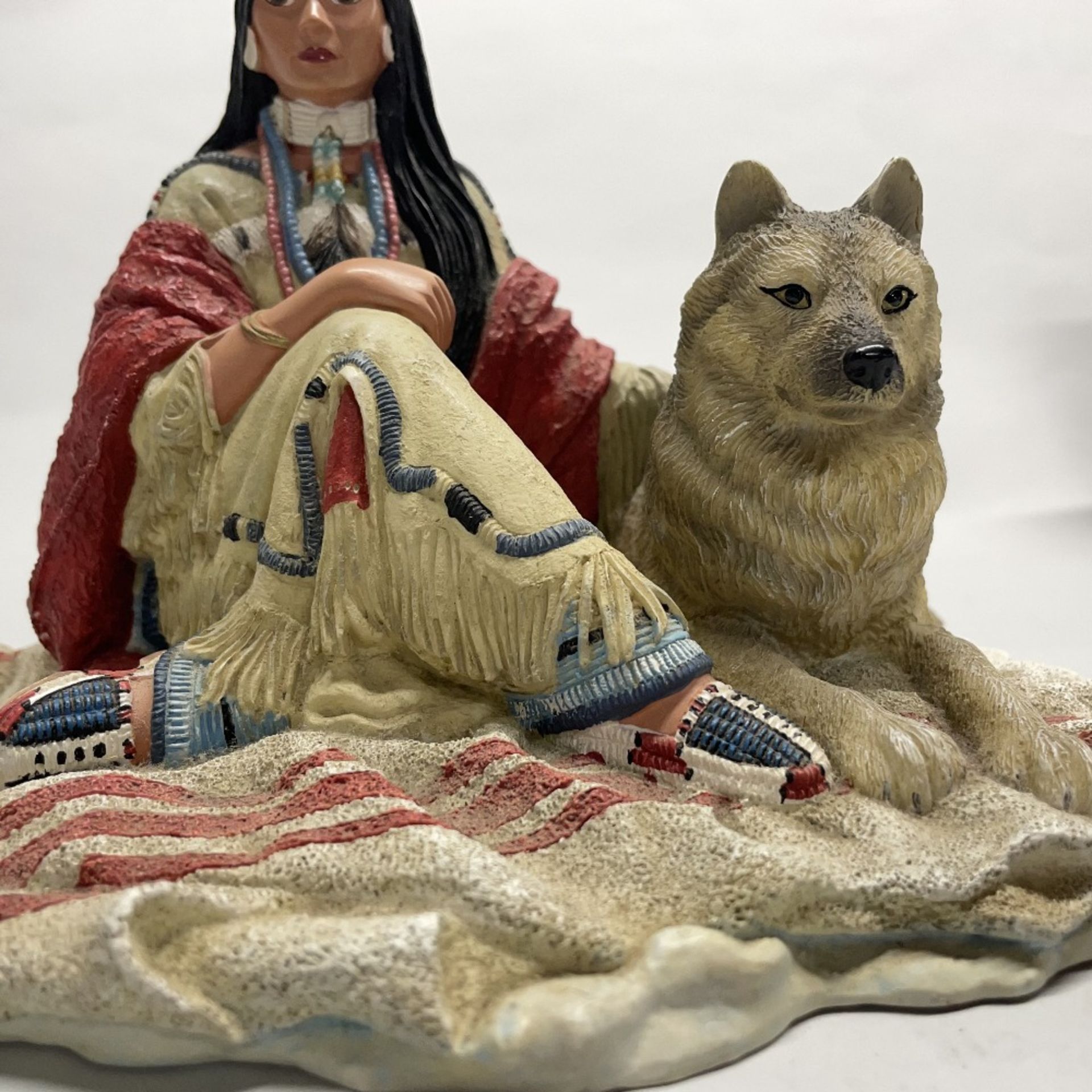 Two Hamilton collection figures of Native American women with animals, H. 15cm. - Image 3 of 6
