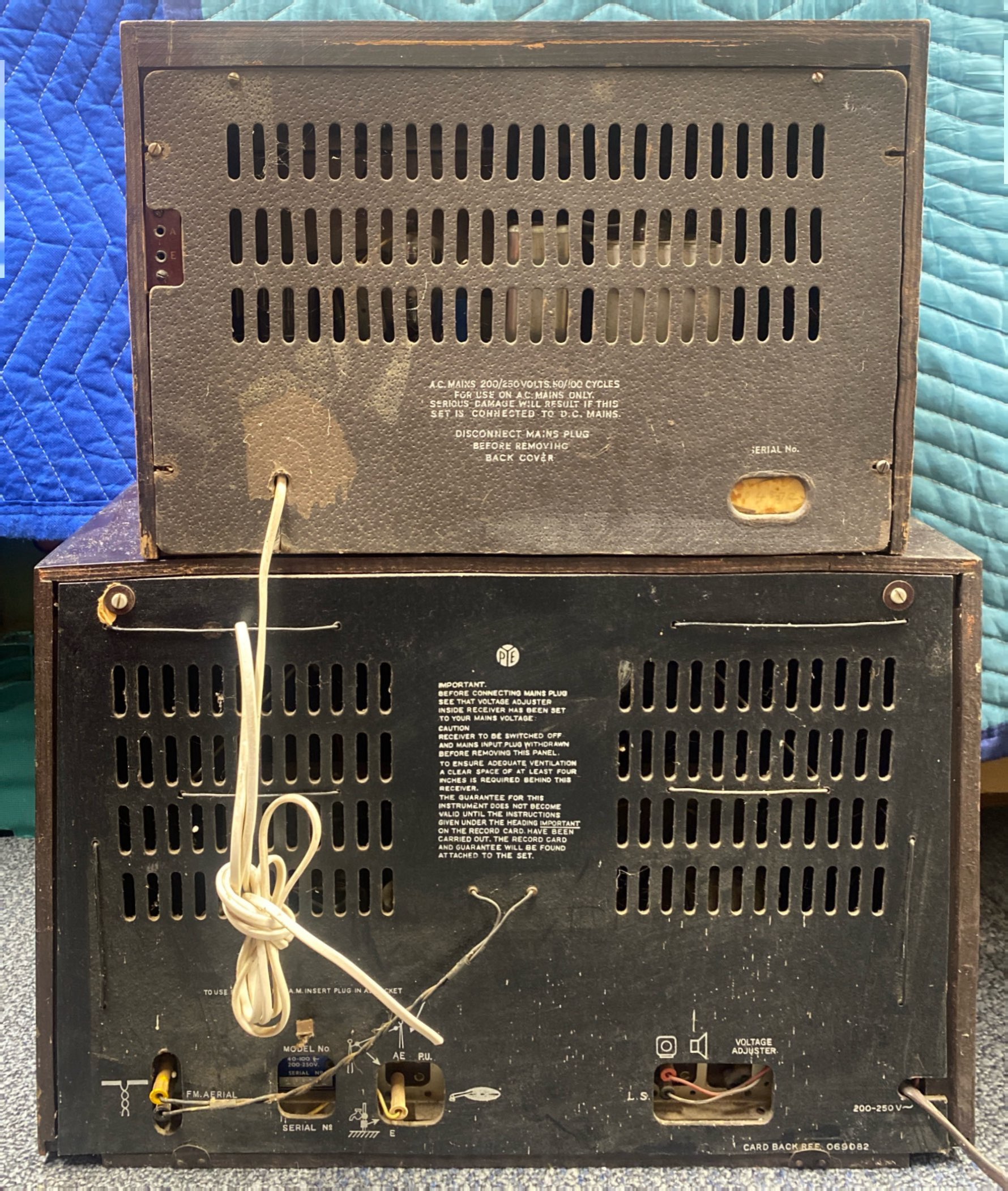 A group of two early wooden valve radios including Etronic and Pye Fen Man 1. - Image 2 of 2