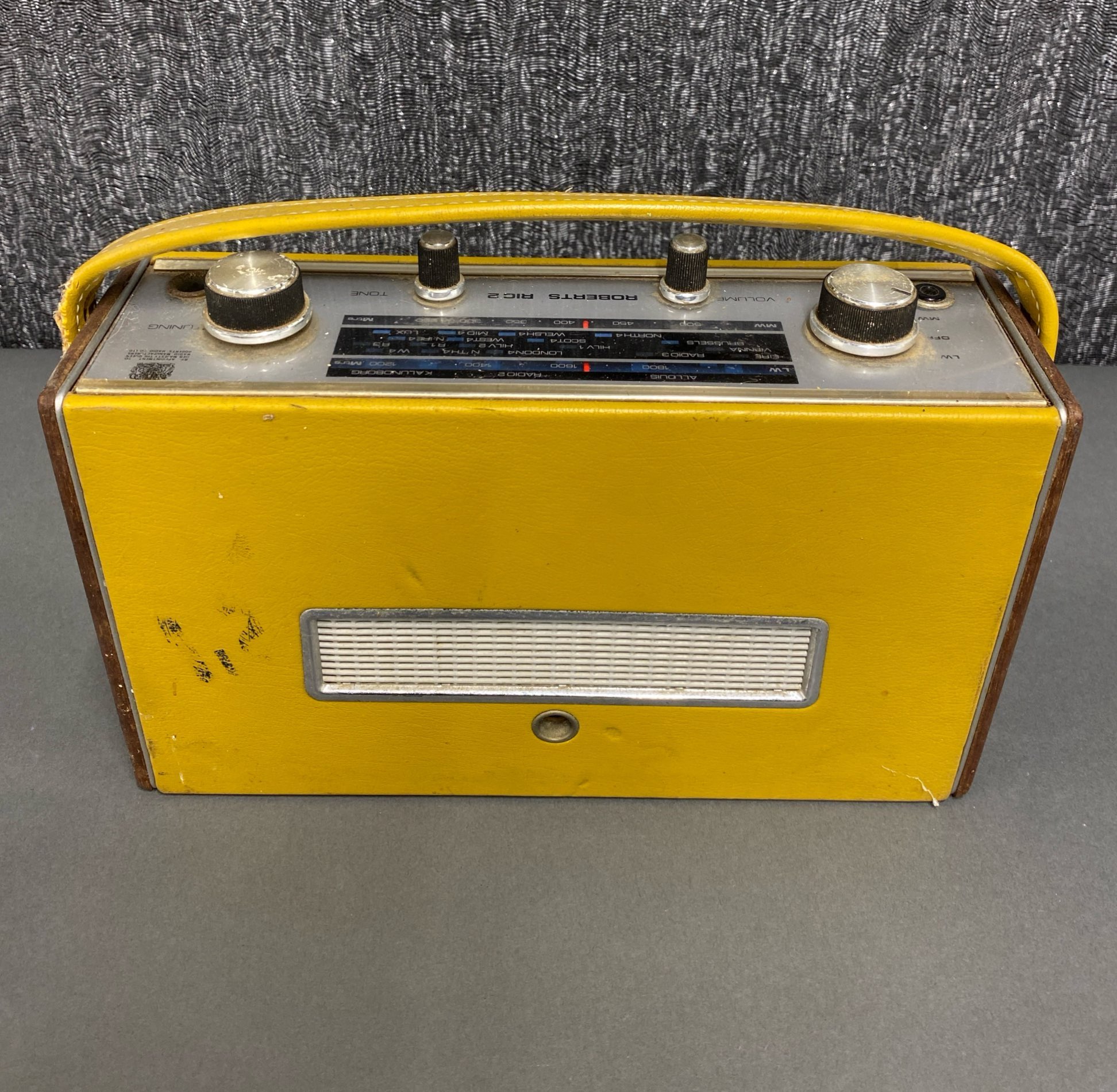 A group of three early solid state transistor radios, including a Pye Typhoon, a Roberts RIC2 and - Image 3 of 6