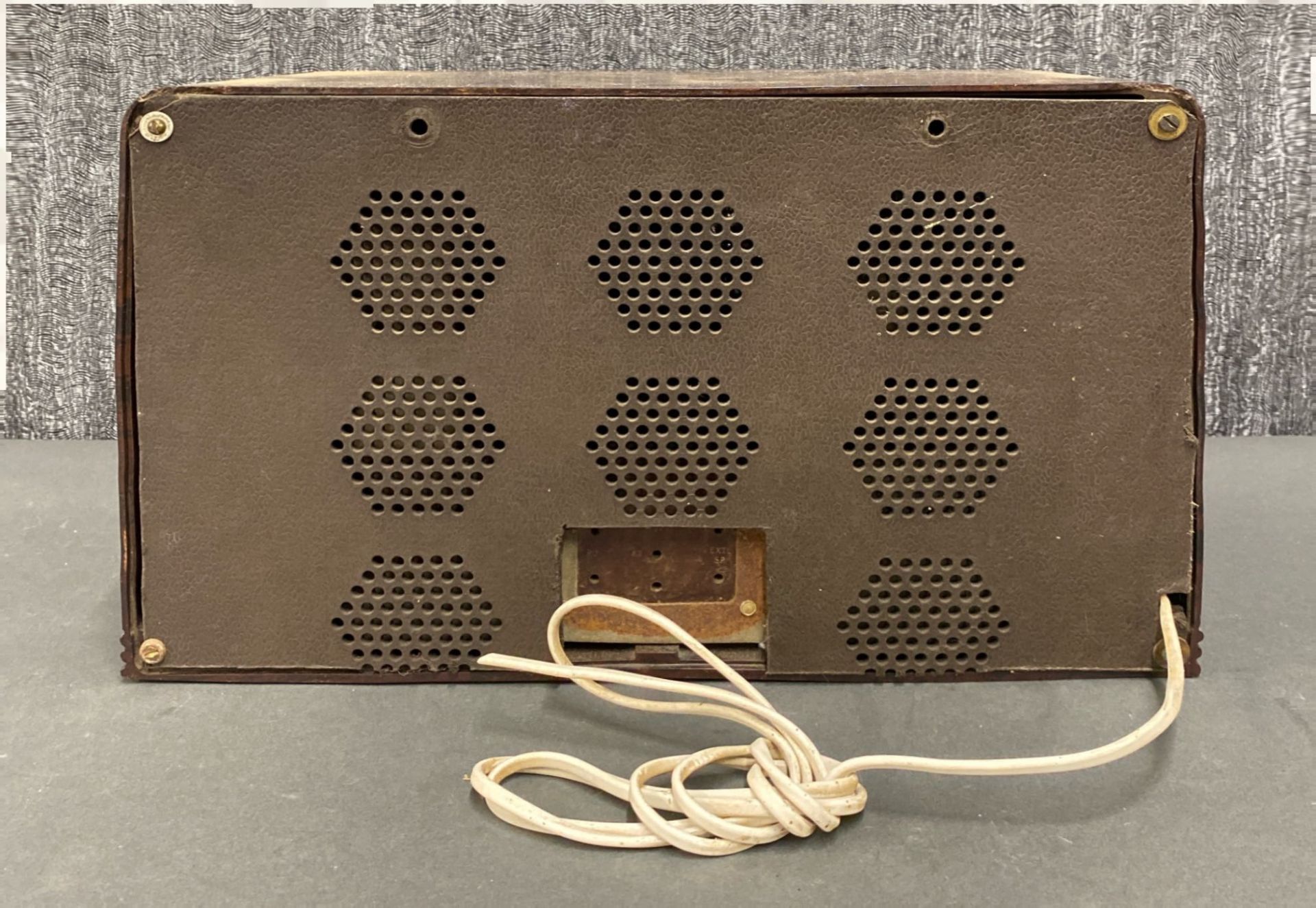 An early bakerlite Derwent transistor radio. - Image 2 of 2