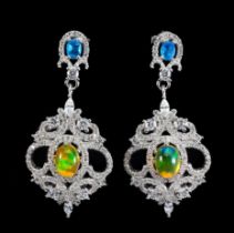 A pair of 925 silver drop earrings set with a cabochon cut opal, apatites and white stones, L. 4cm.