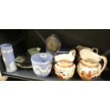 A group of mixed Wedgwood items, tallest H. 19cm.