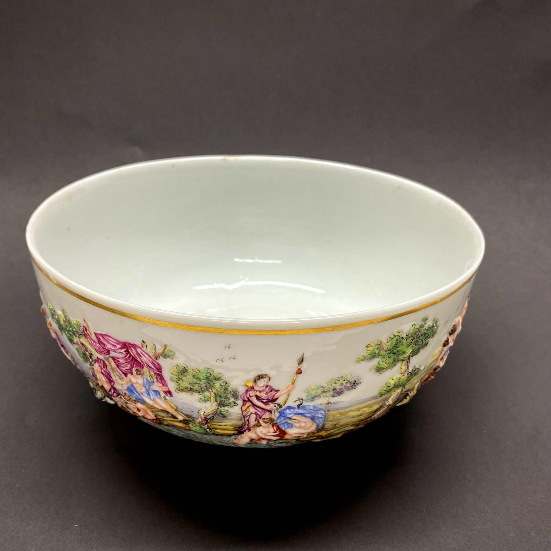 A Naples porcelain bowl. Dia. 19cm x H. 8cm - Image 2 of 4