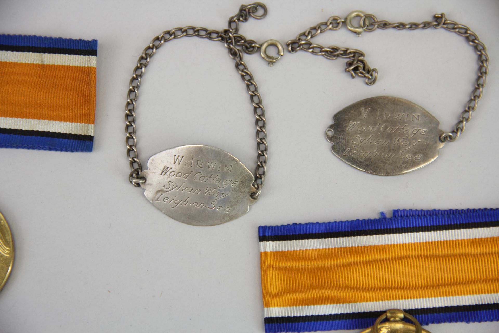 A group of mixed WWI medals including 29258 PTE.W.L.IRWIN ESSEX R, 267201 PTE.H.W.BELL RIF.BRIG, - Image 5 of 6