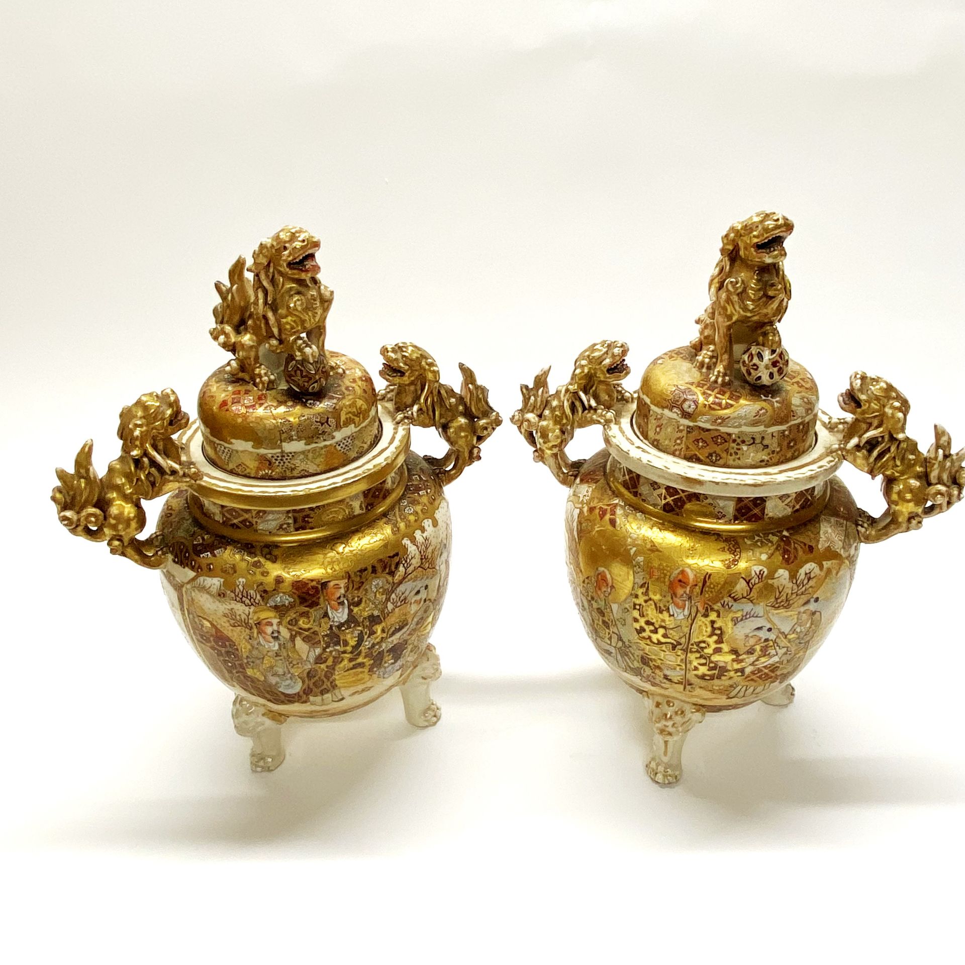 A pair of 19thC Japanese gilt porcelain koros. H. 39cm (repair to one lid) - Image 2 of 4