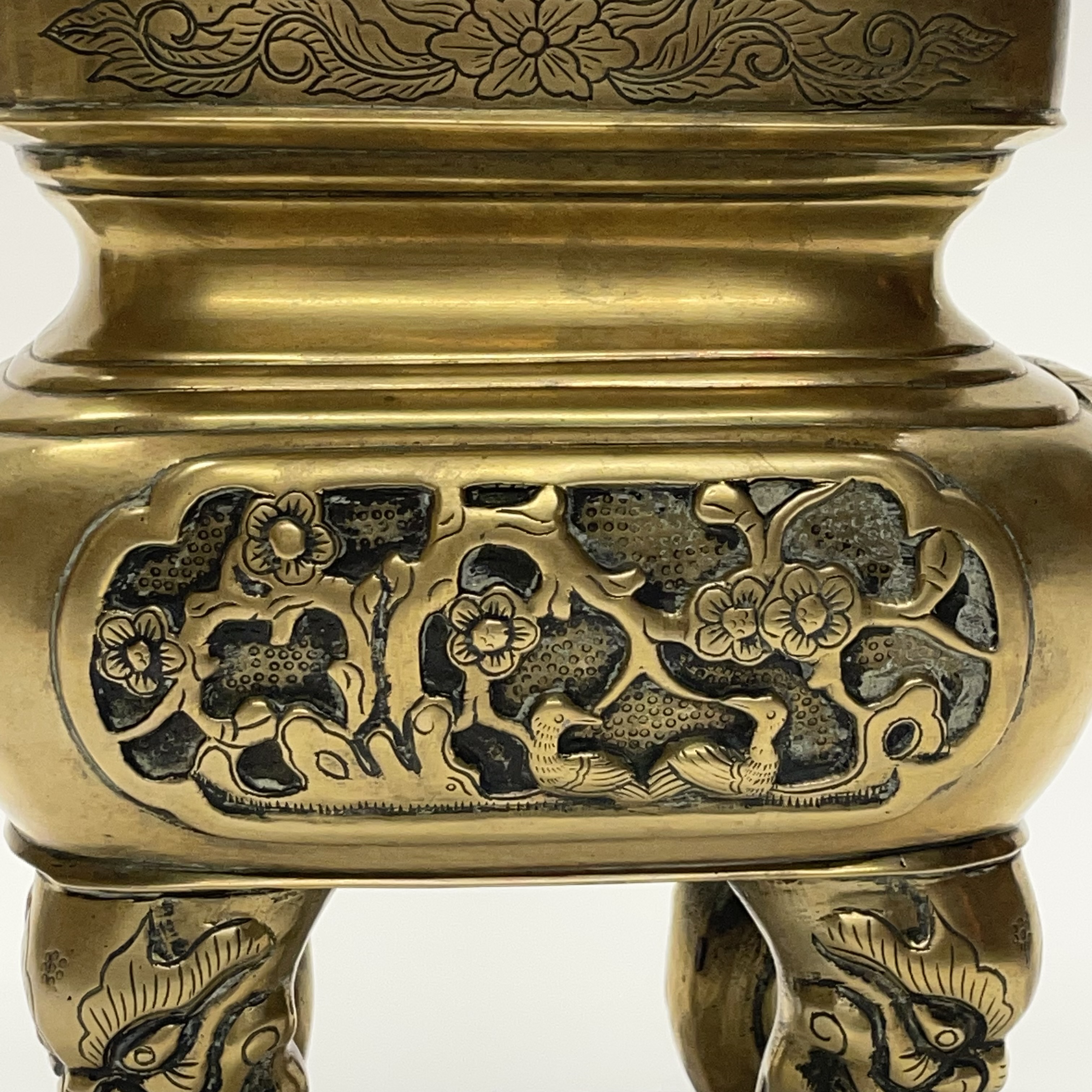 An early 20thC Chinese polished bronze/brass censer H. 40cm - Image 2 of 4