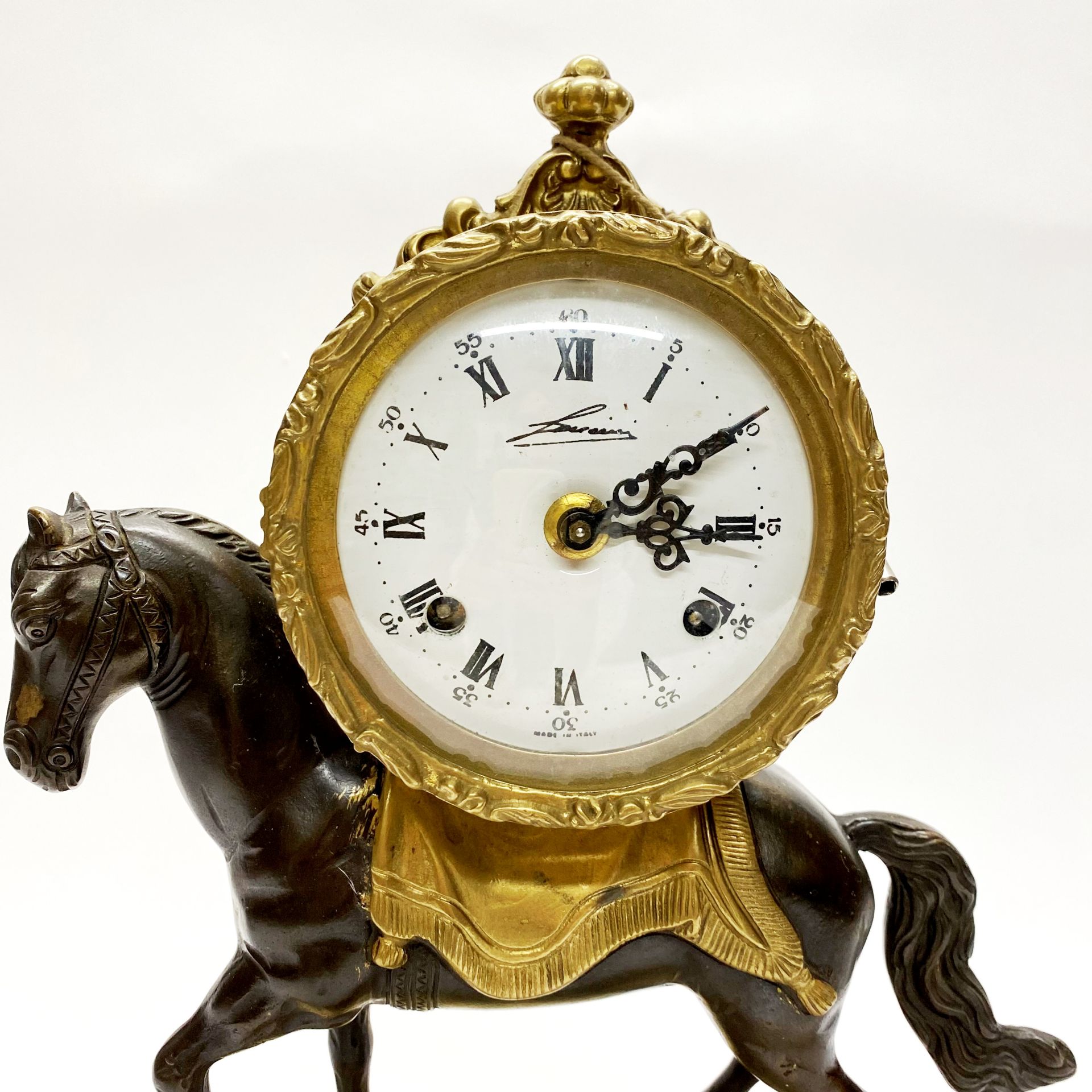 A French bronzed brass horse mantle clock H. 39cm. - Image 2 of 3