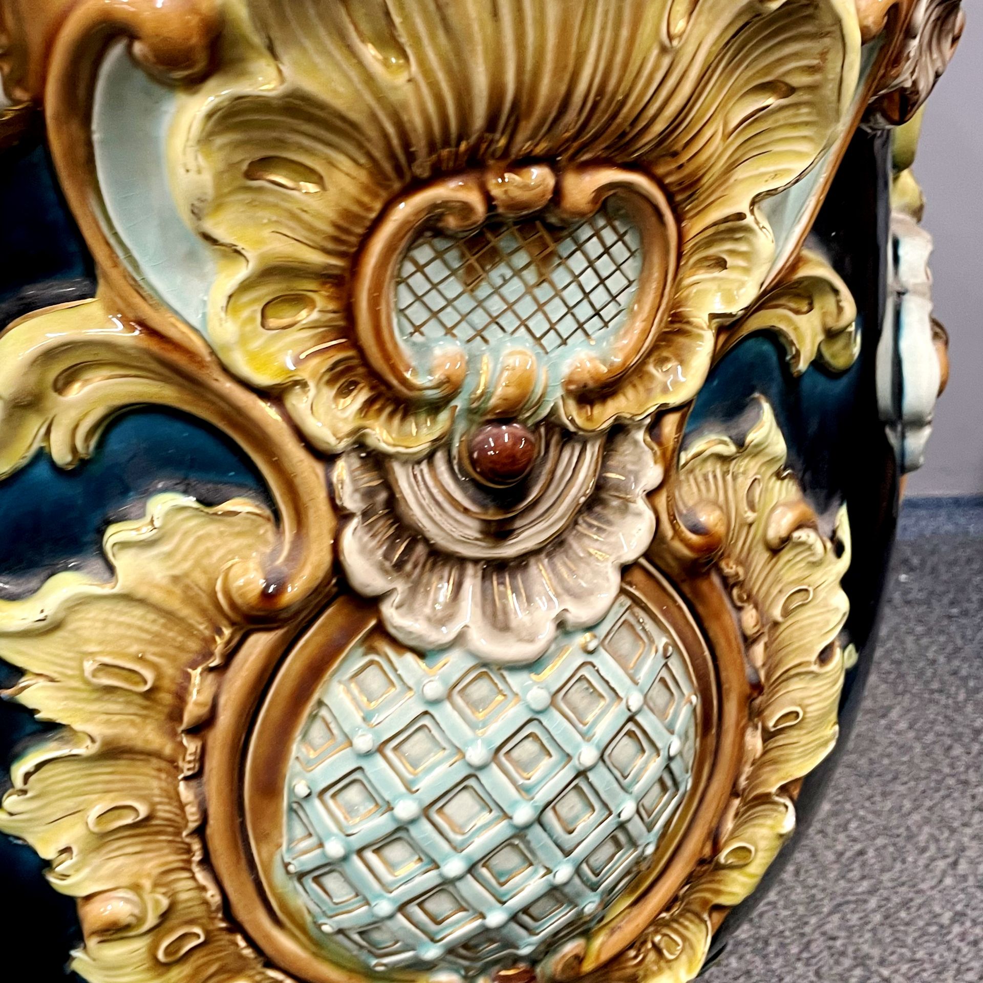 A superb large 19thC majolica style planter, probably Minton, with some cracking to base and - Image 3 of 3