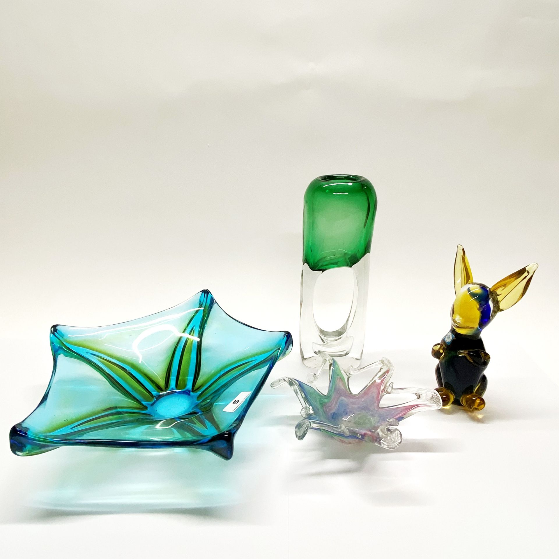 A group of four studio glass items Tallest H. 32cm. - Image 2 of 4