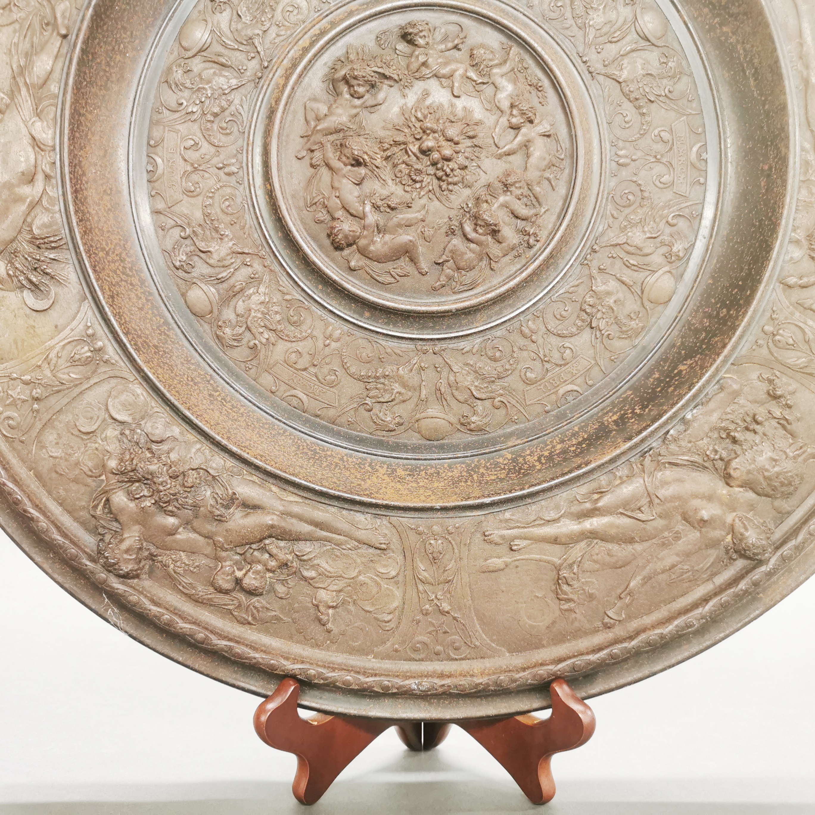 A large 19th century bronze and cast iron classical charger, dia. 52cm. - Image 3 of 4