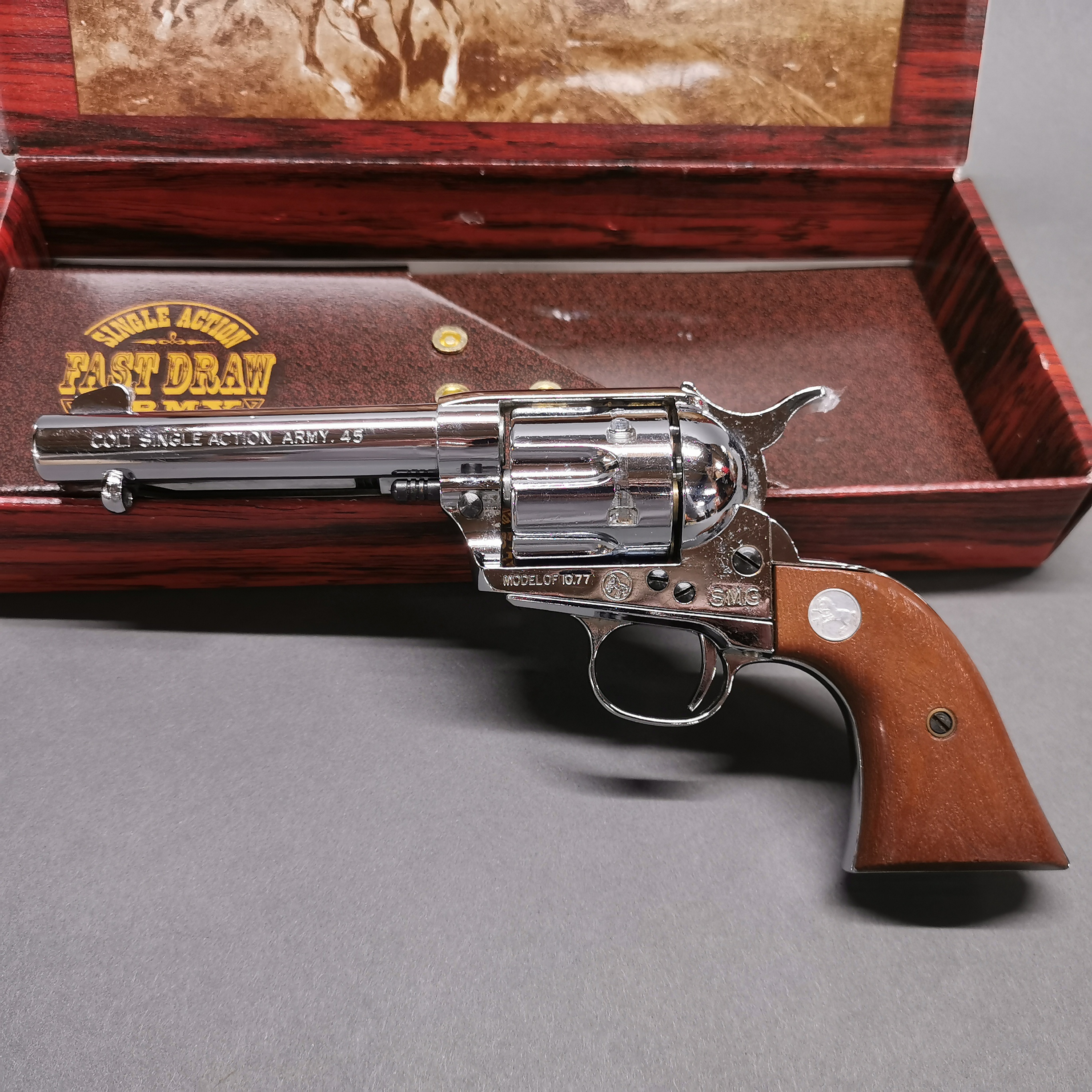 A boxed working action inert retrospective copy of a colt single action army revolver, full weight - Image 2 of 4