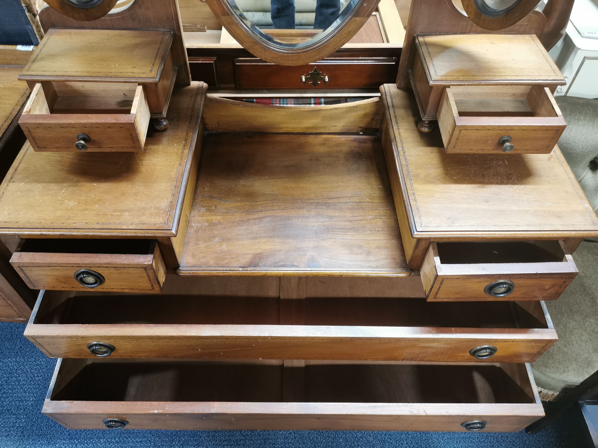 An inlaid mahogany six drawer dressing table and mirrors, overall 170 x 112 x 48cm, together with an - Image 6 of 7