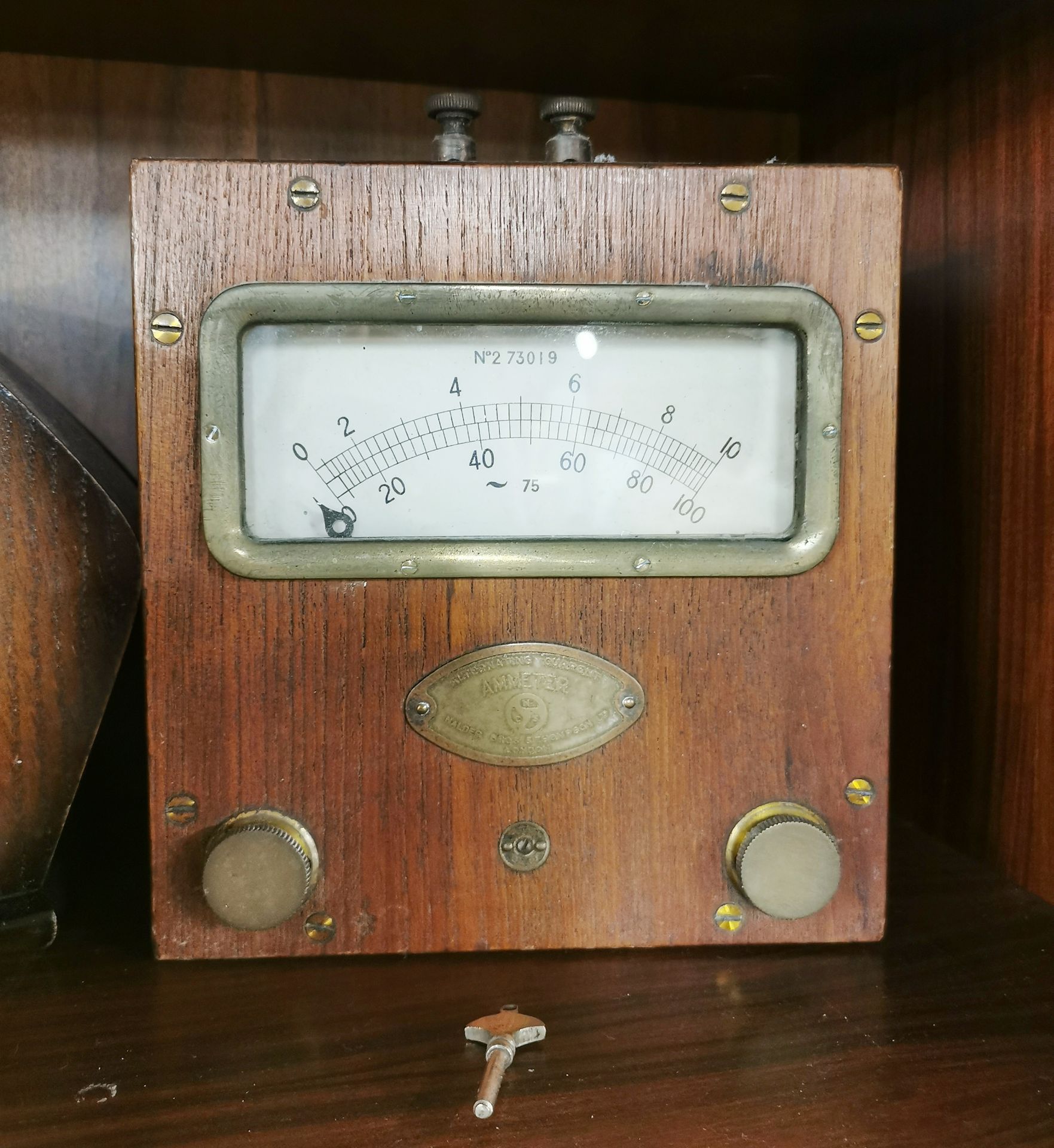 Five vintage mantel clocks and a volt meter, H. 20cm. - Image 2 of 3