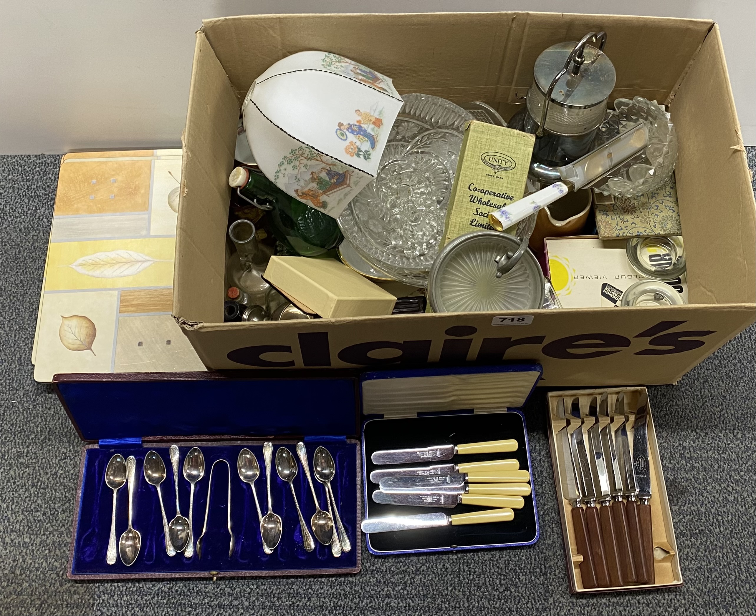 A box of mixed china, glass and other items.