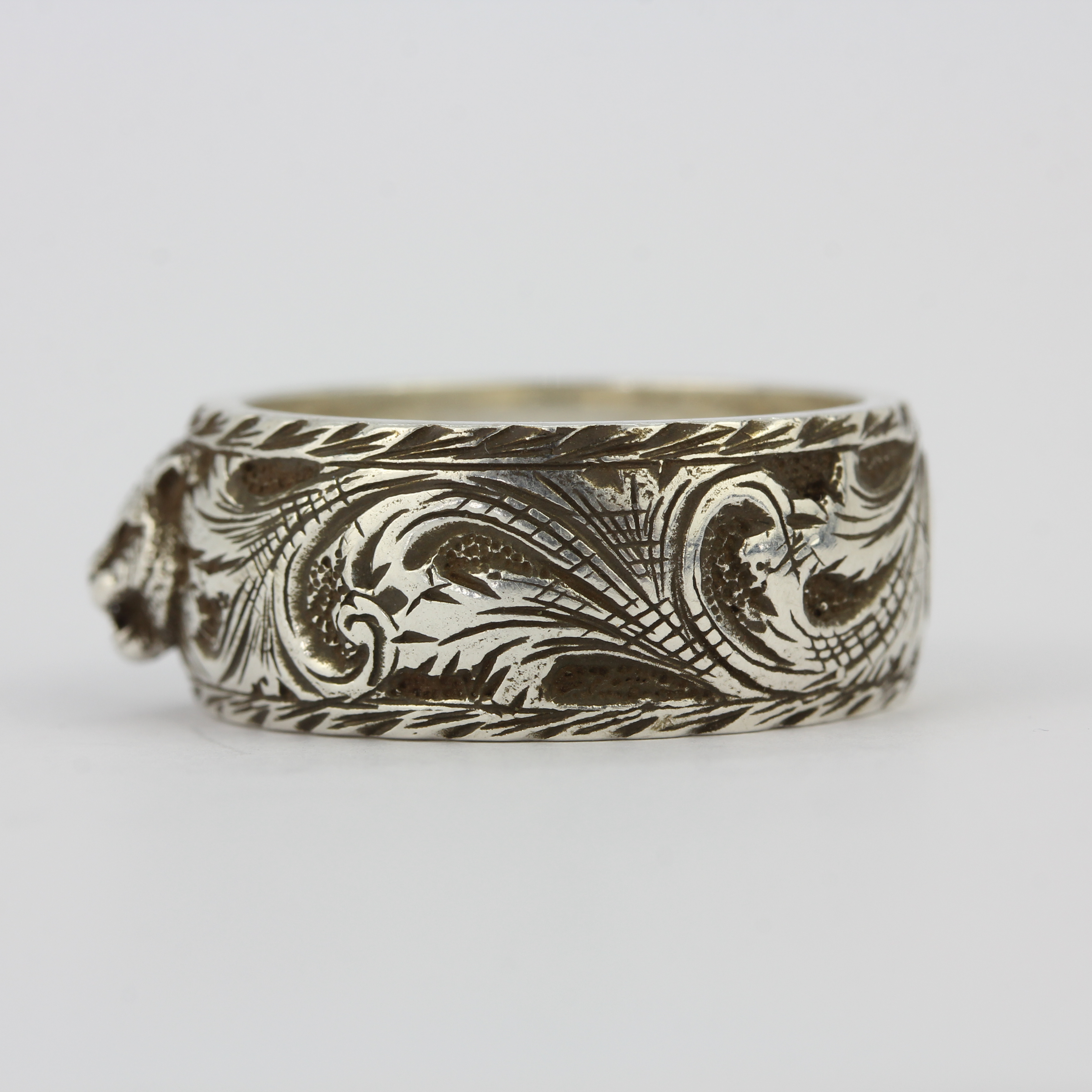 A gent's 925 silver GUCCI ring, (S). - Image 2 of 4