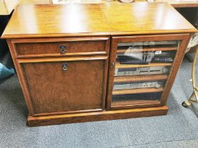 A Technics vintage turntable and Hi-Fi set with mahogany and walnut veneered cabinet.