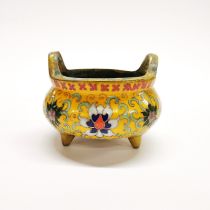 A Chinese enamelled bronze censer, Dia. 14cm.