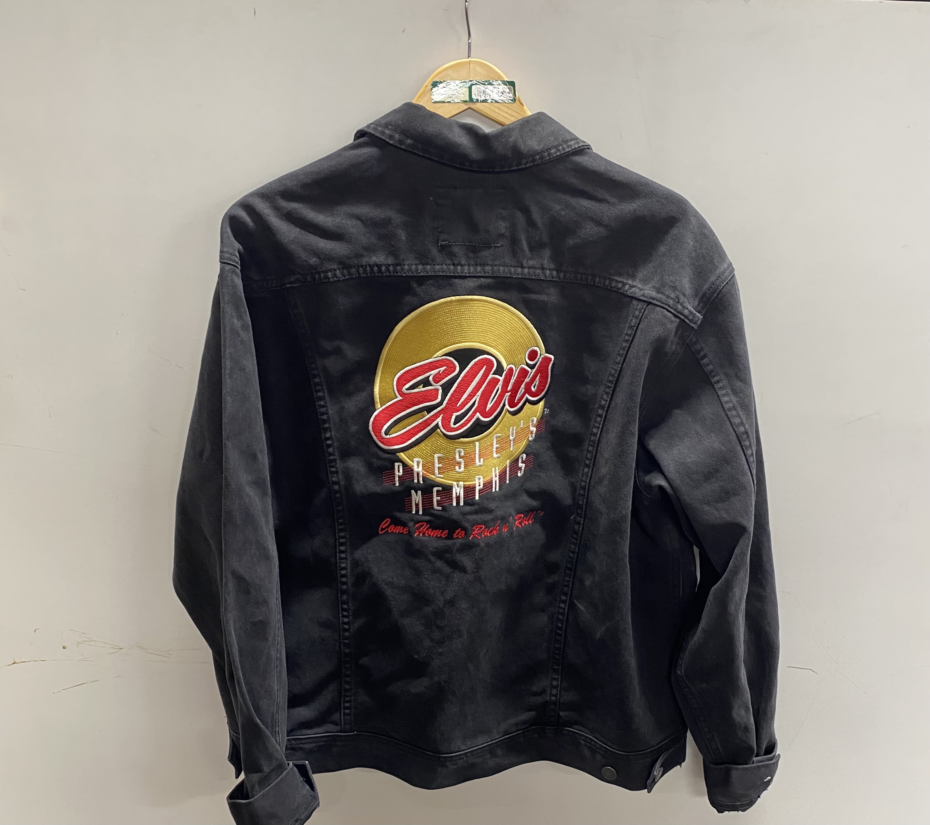 A Lee denim collection Graceland Elvis Presley concert jacket, size L. - Image 2 of 2