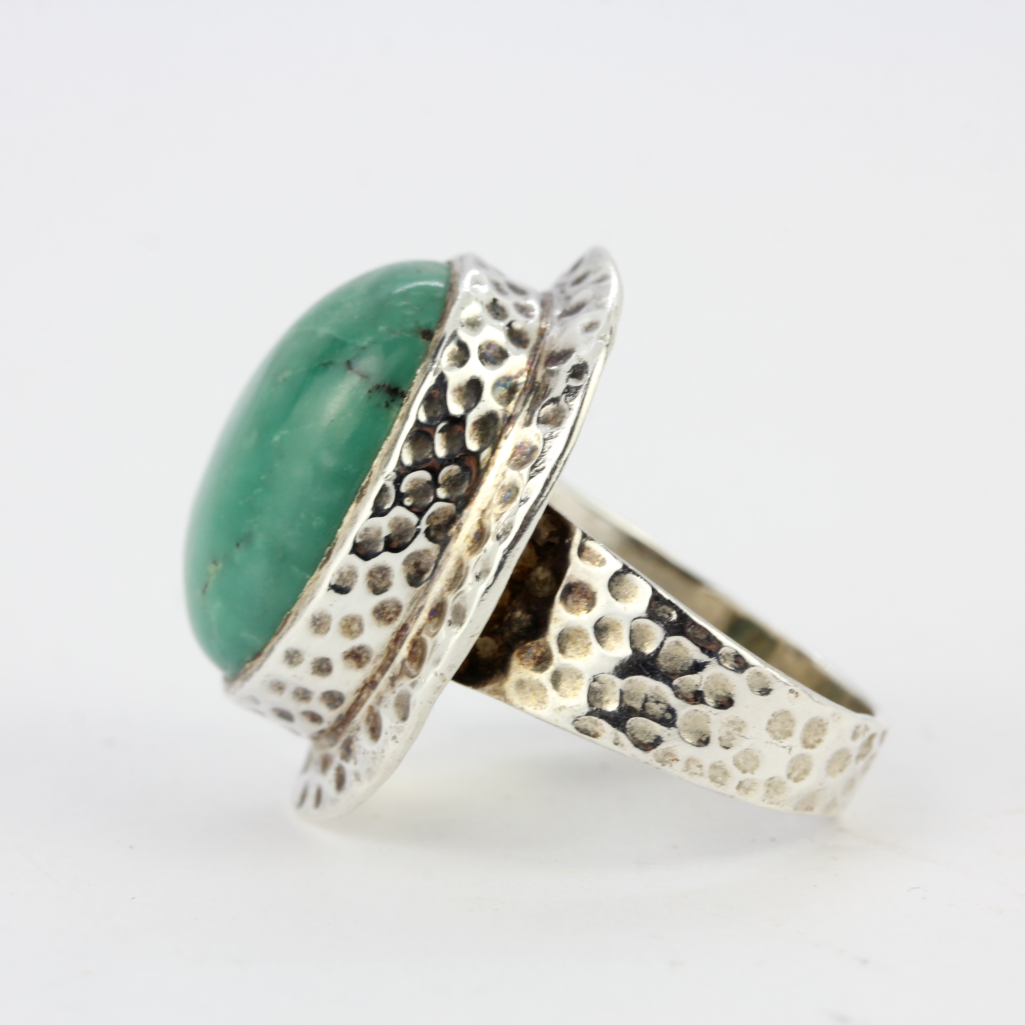 A 925 silver ring set with a large turquoise, ring size R.5. - Image 2 of 2