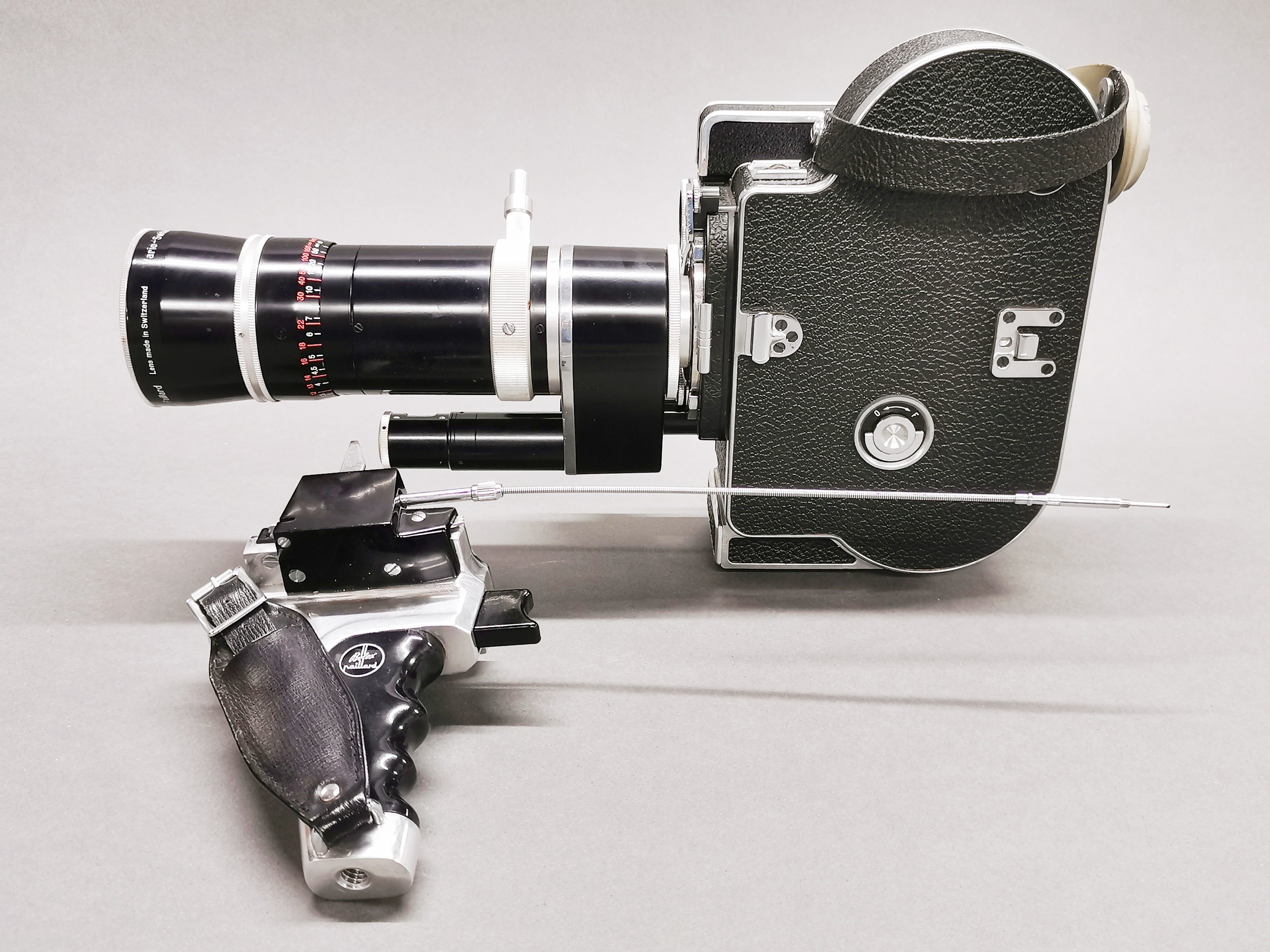 A leather cased Bolex 1966 H16 Rex 5 movie camera with Vario Switar 86EE lens. - Image 9 of 9