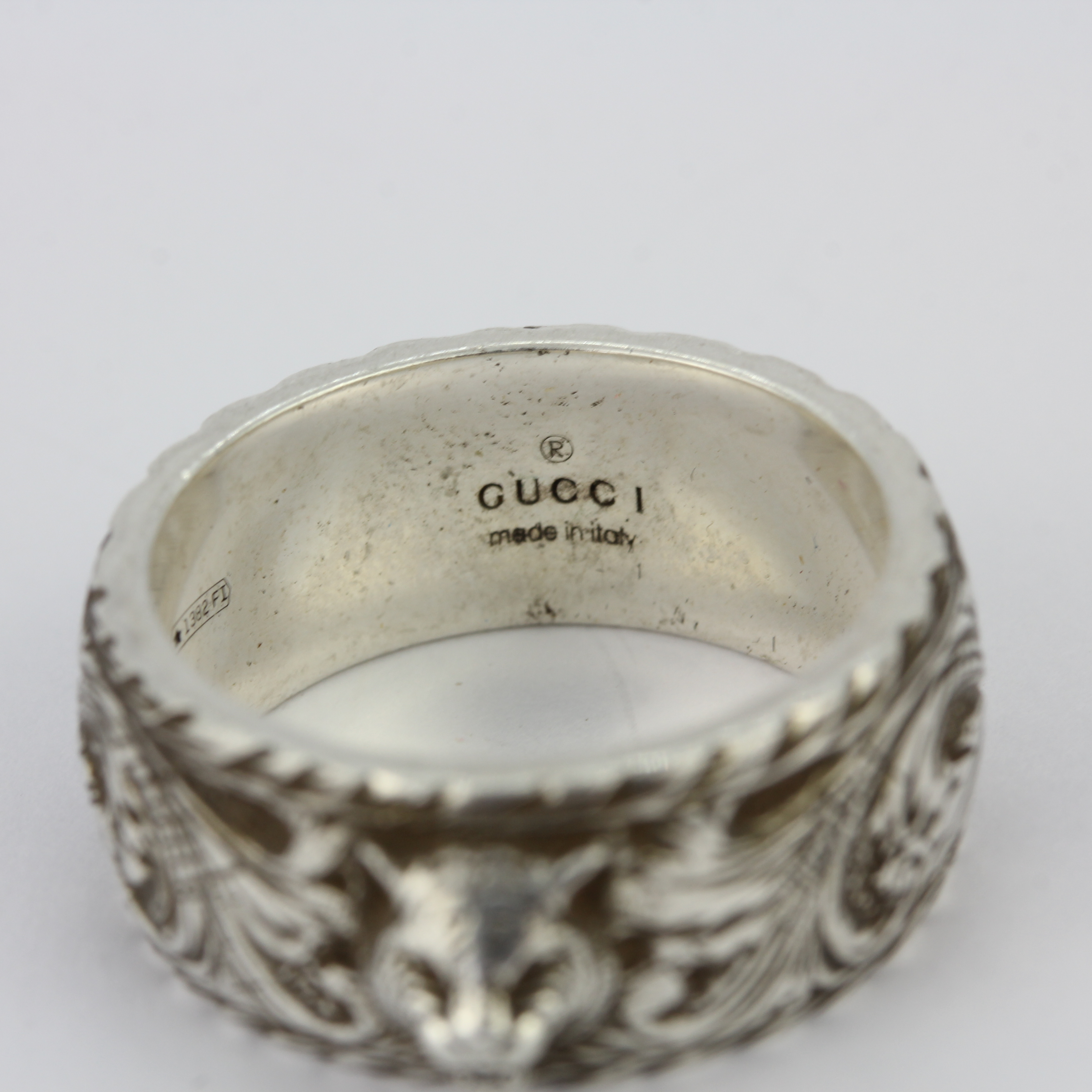 A gent's 925 silver GUCCI ring, (S). - Image 4 of 4