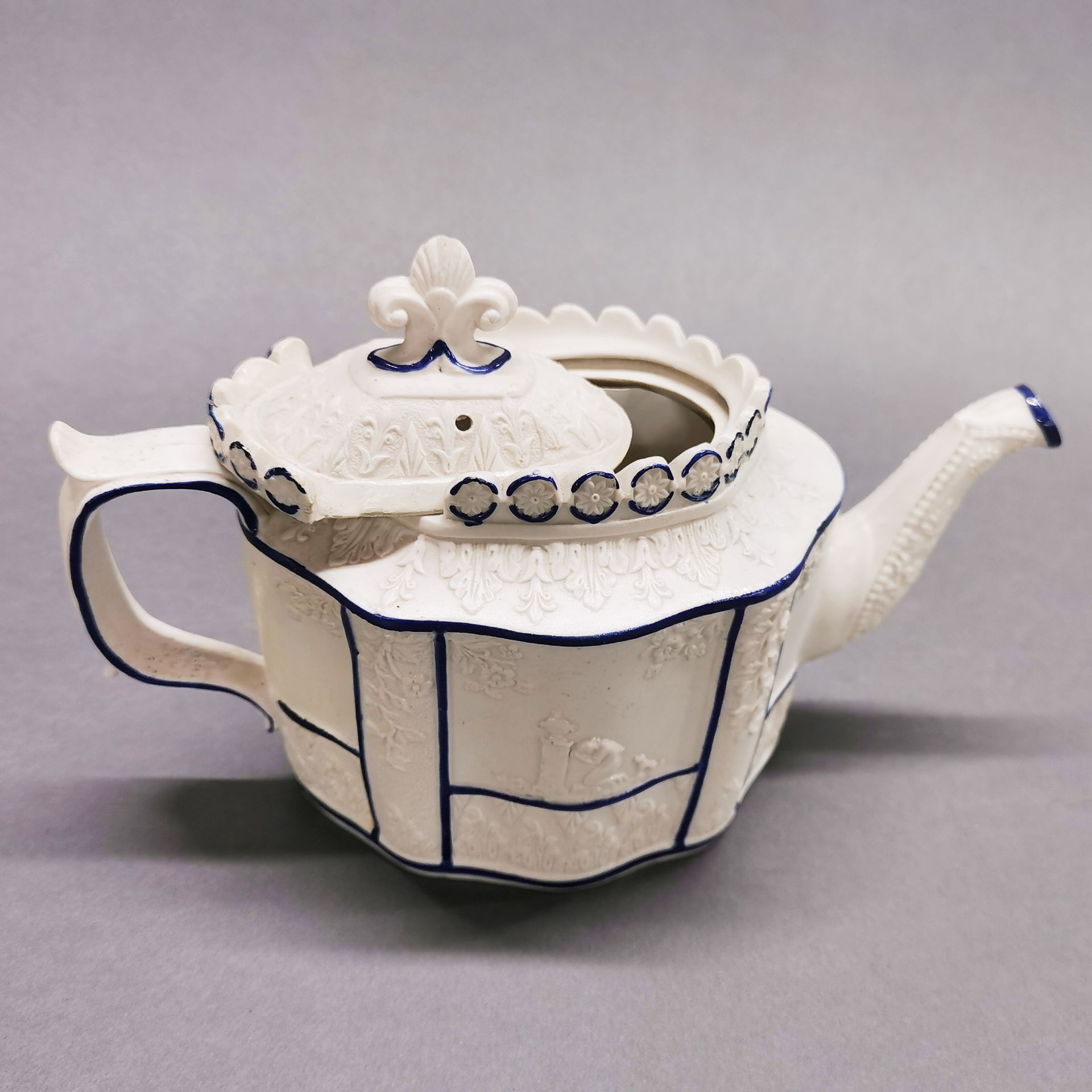 An early 19thC three piece tea set in classical design, tea pot H. 16cm. Stud repair to jug handle - Image 5 of 7