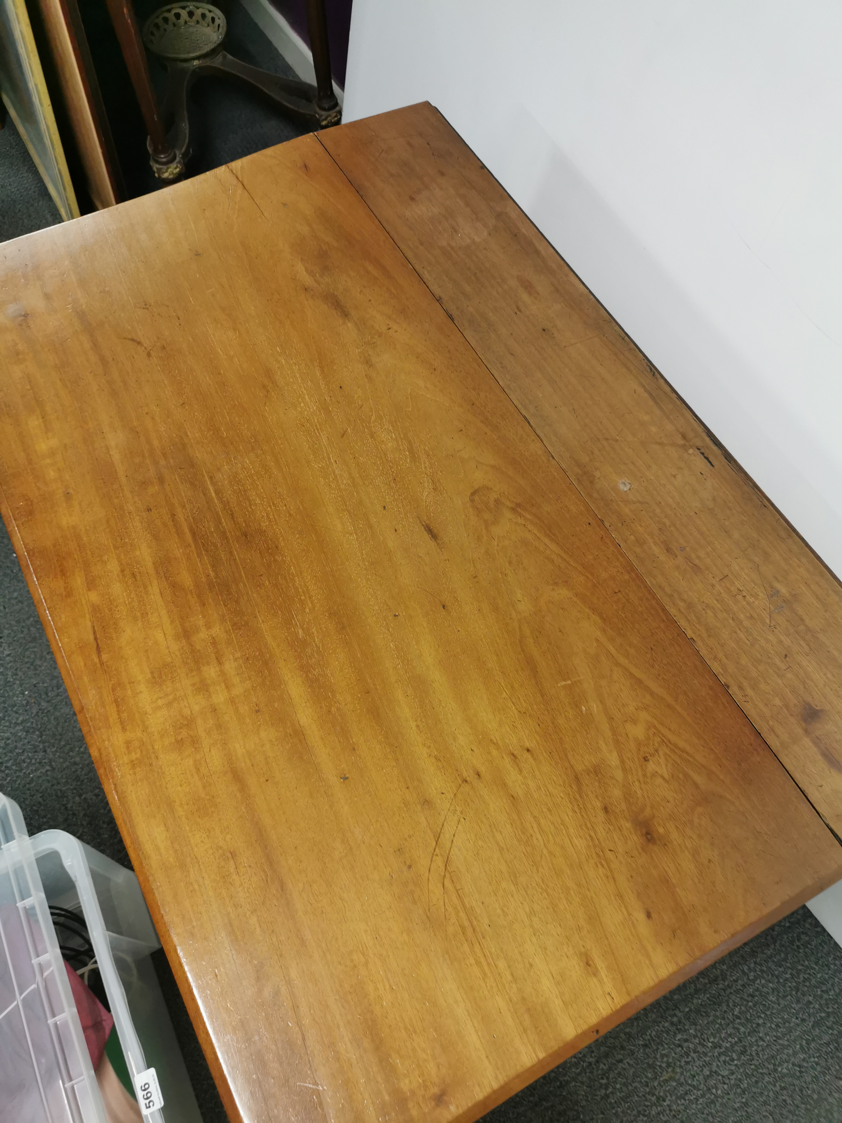 A 19thC mahogany drop leaf Sutherland table, W. 91 x 18cm, opening to 108cm. - Image 3 of 3