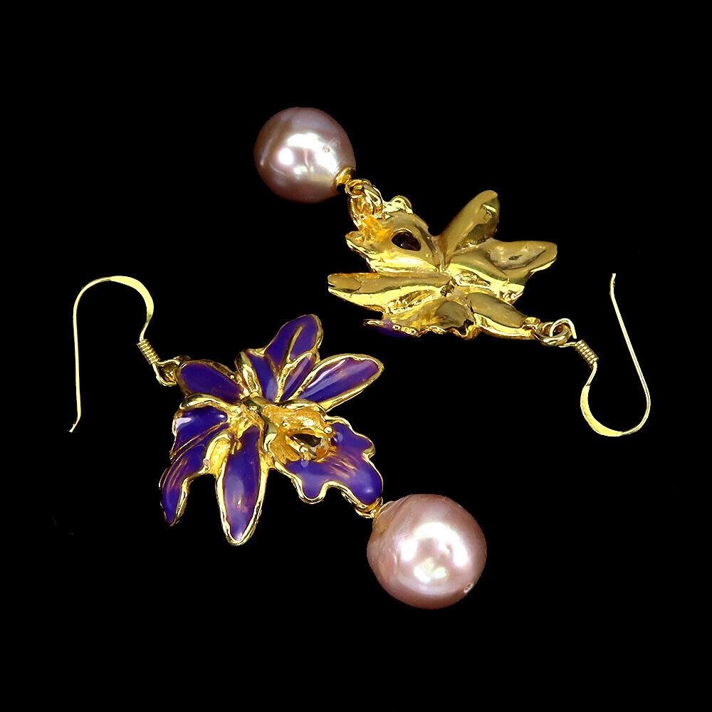 A pair of gold on 925 silver enamelled earrings set with cream pearls, L. 5.3cm. - Image 2 of 2