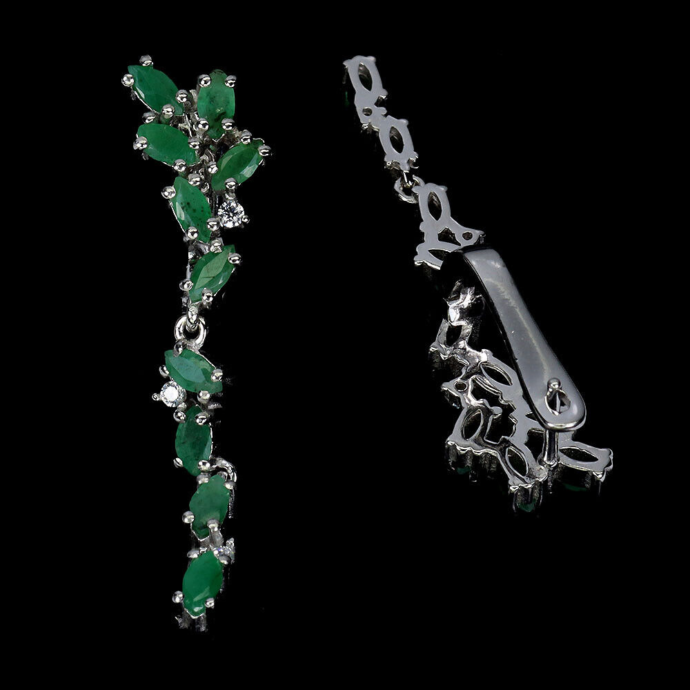 A pair of 925 silver drop earrings set with oval and marquise cut emeralds, L. 4cm. - Image 2 of 2