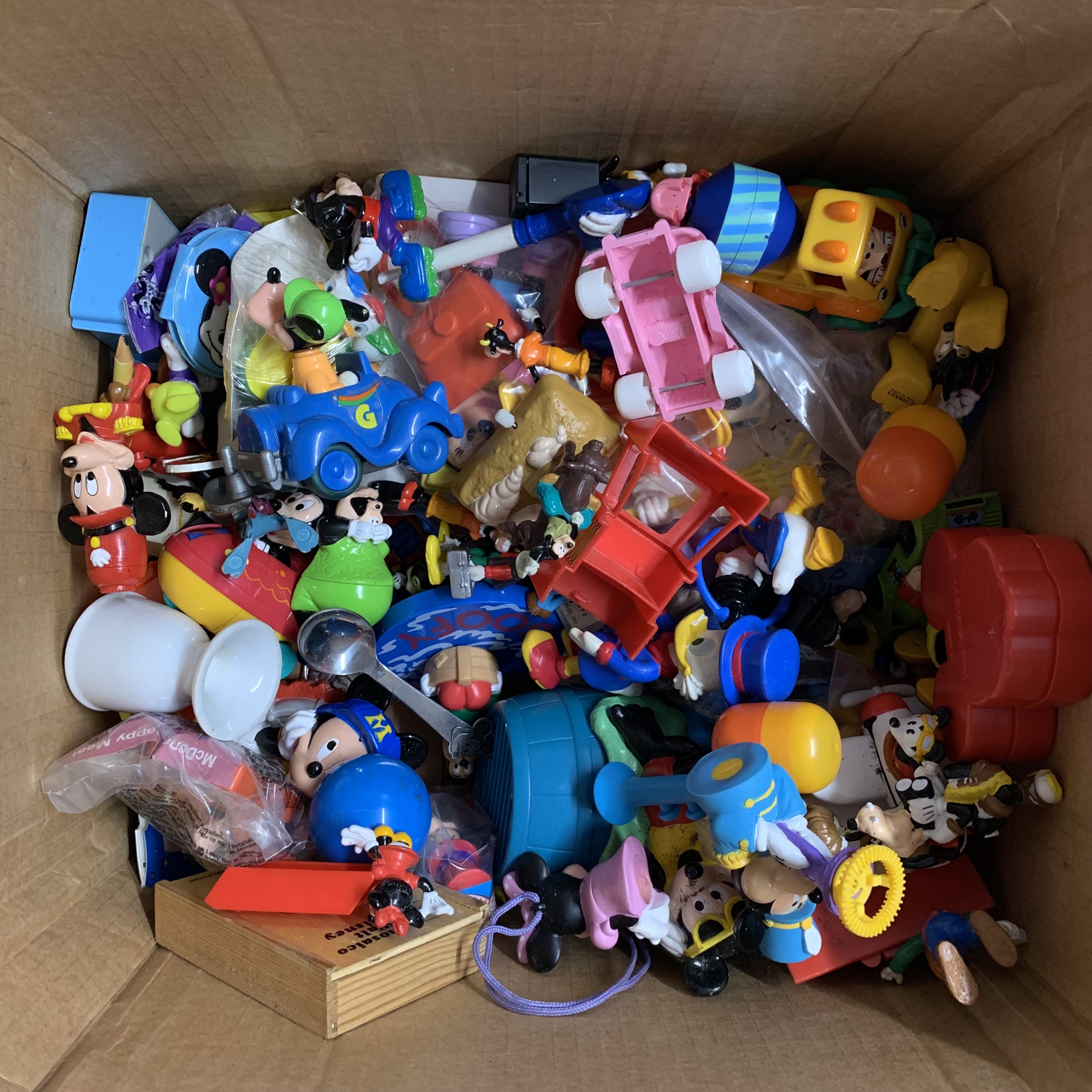 A quantity of Disney Mickey and friends characters etc. - Image 2 of 2