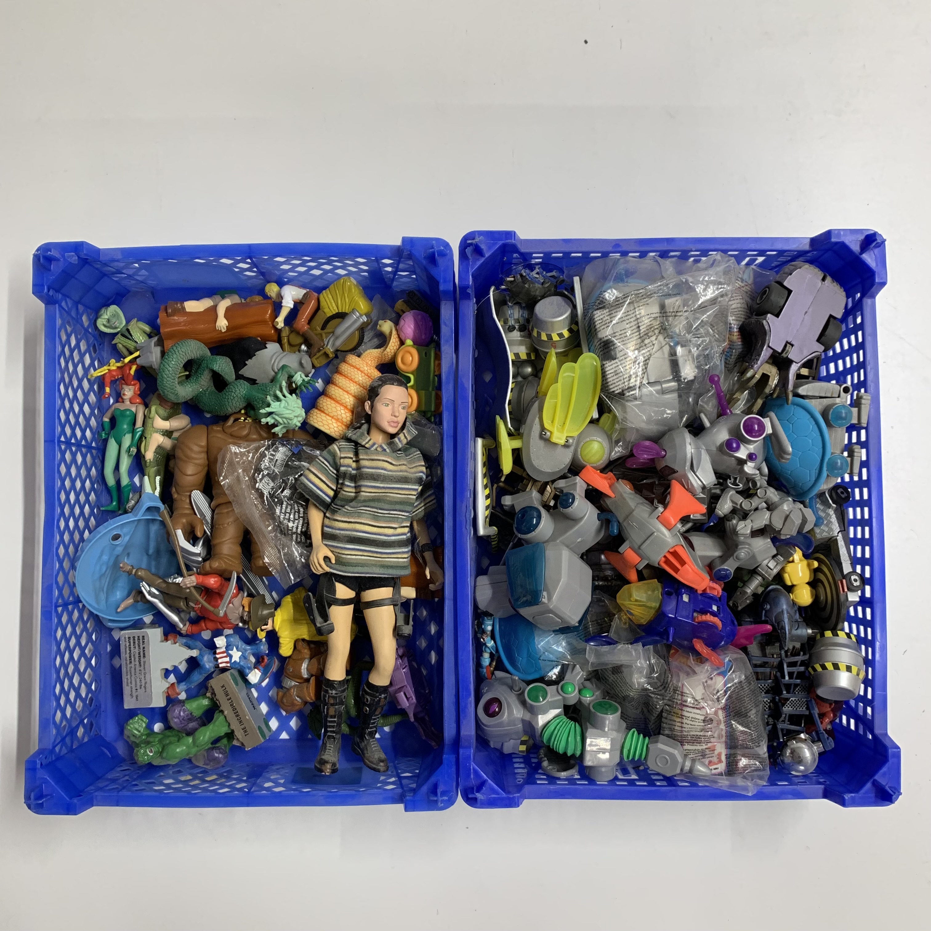 4 mixed trays of various happy meal toys and others etc. - Image 2 of 2