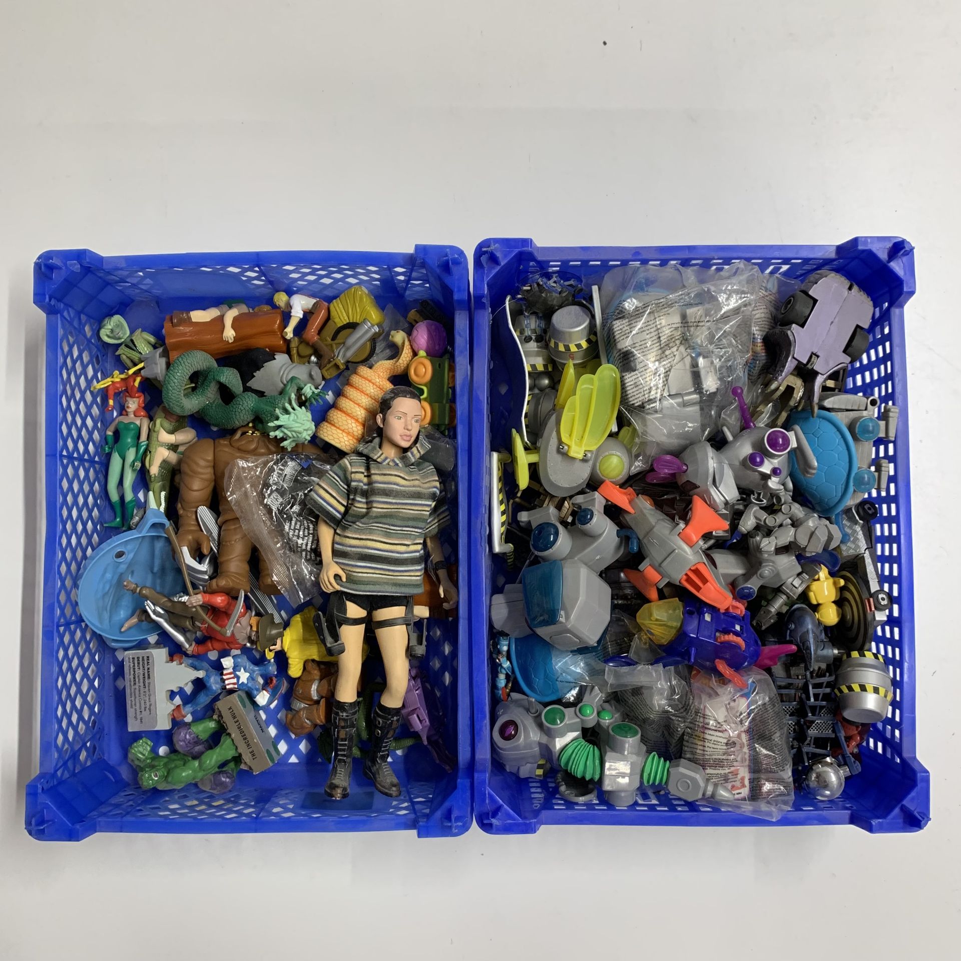 4 mixed trays of various happy meal toys and others etc. - Image 2 of 2