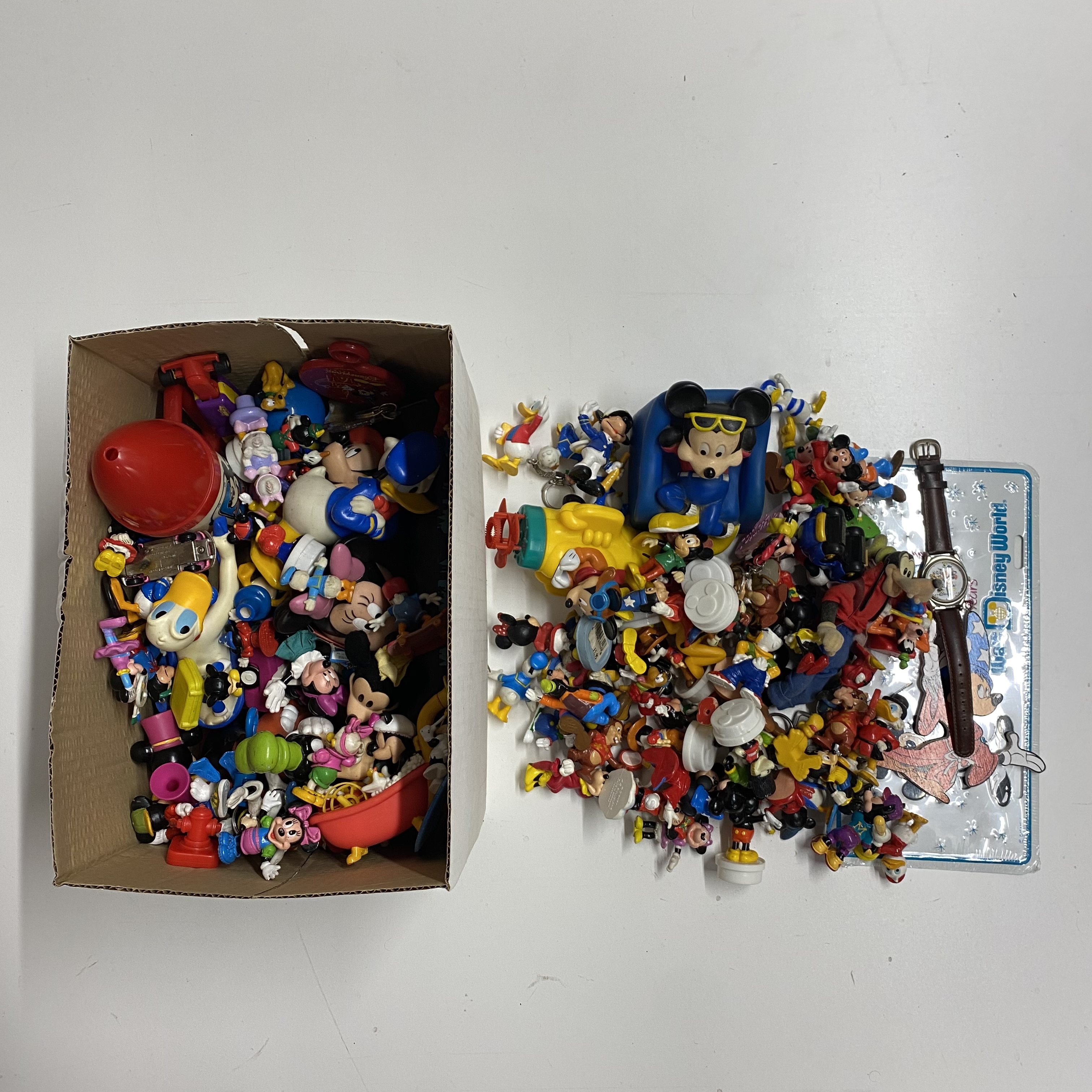 Two boxes of Disneys Mickey mouse and friends. - Image 2 of 2